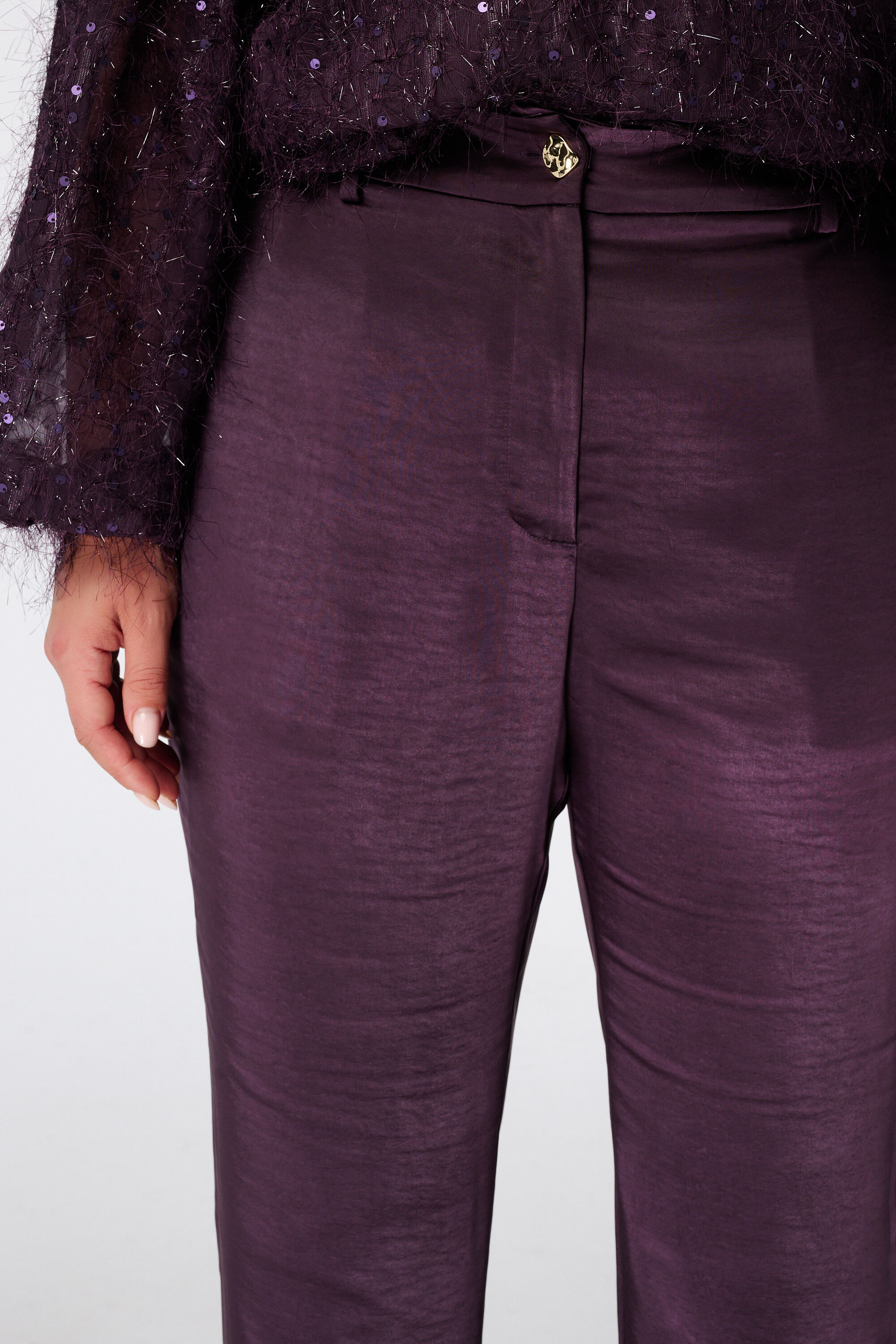 Pantalon aspect satin&eacute; image number 4
