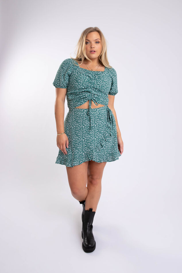 Haut décoré en dentelle image number 6