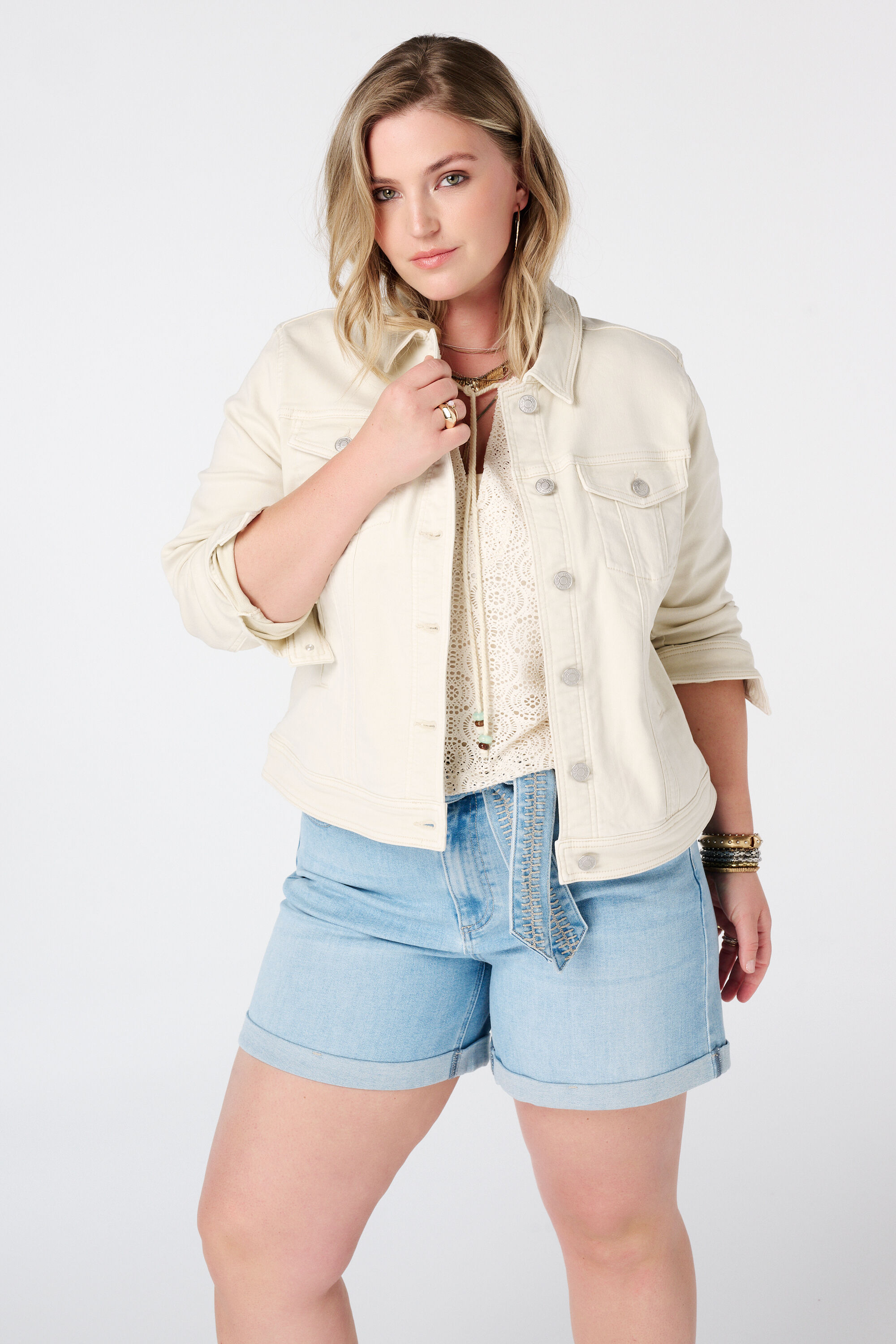 Spijkerjas met knoopsluiting