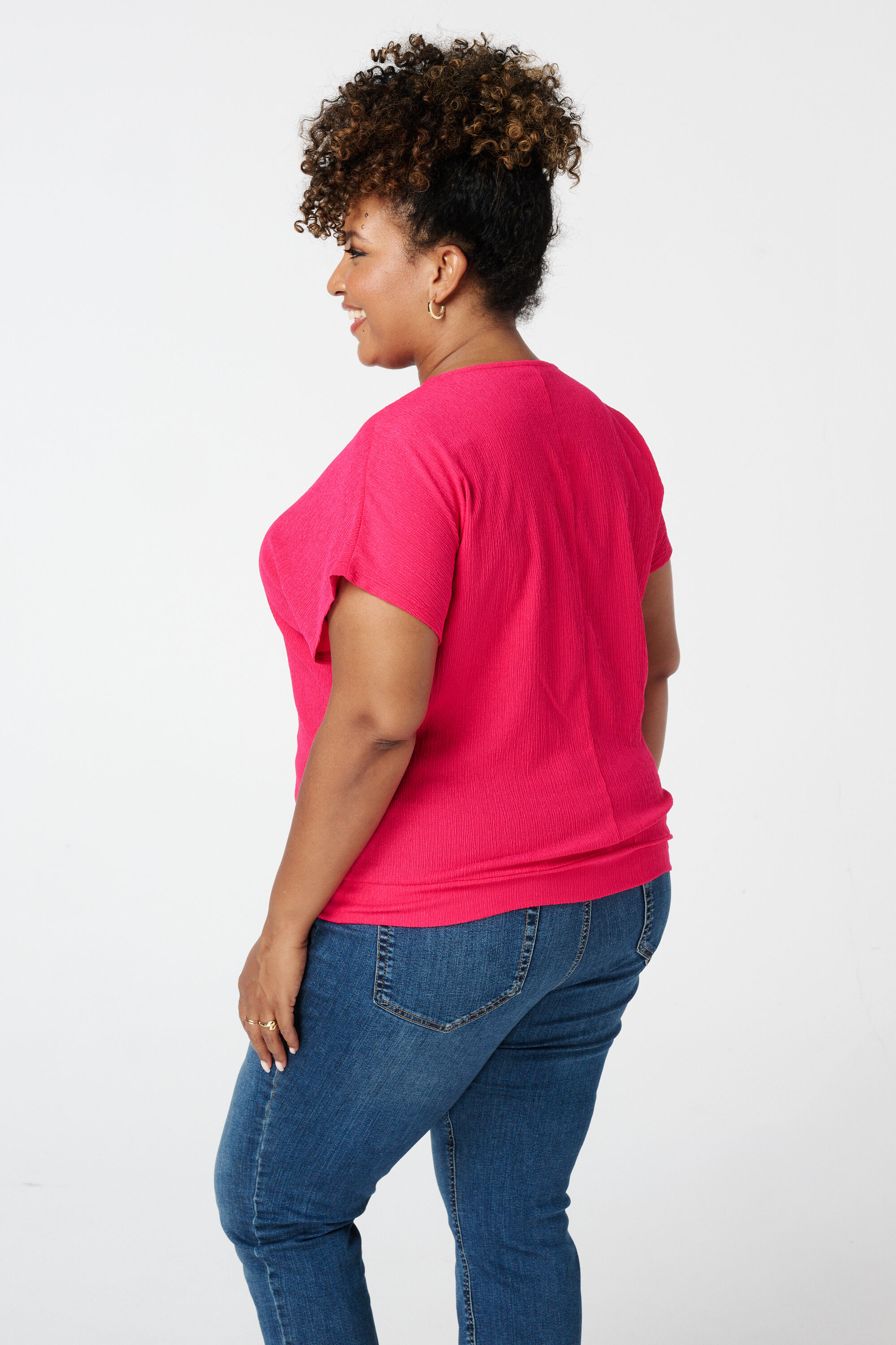 Top met structuur en kapmouwtje image number 3