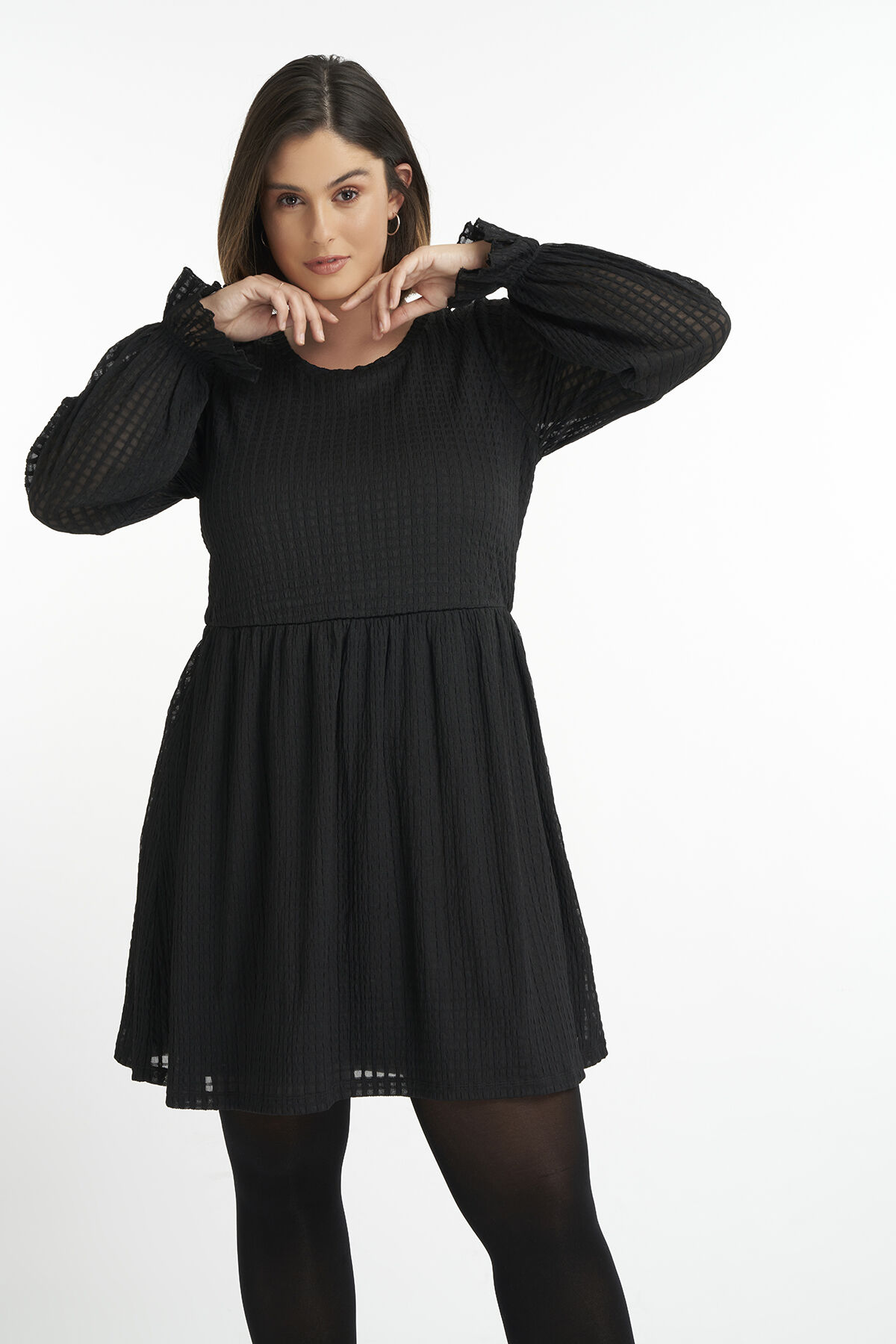 Robe &agrave; manches bouffantes  image number 5