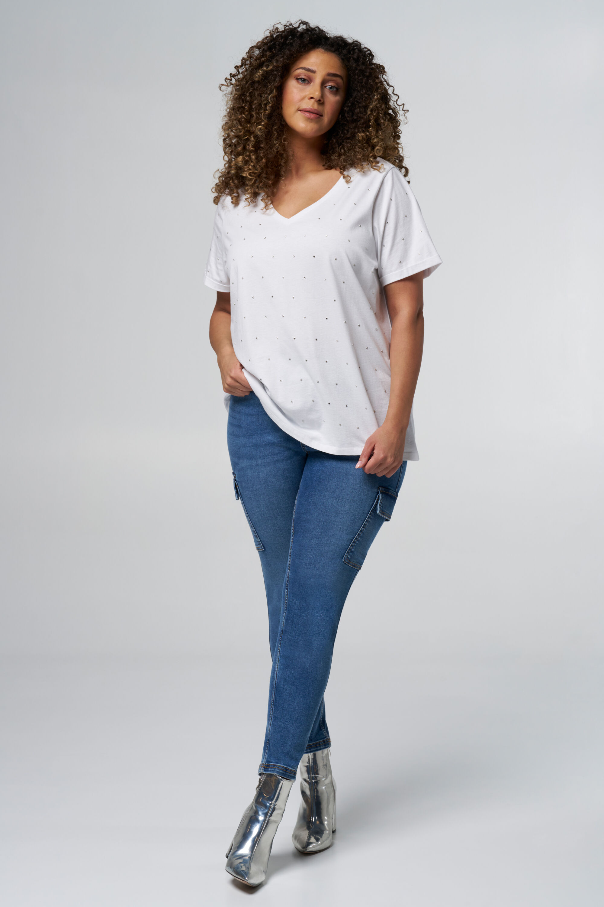 T-shirt met steentjes image number 5