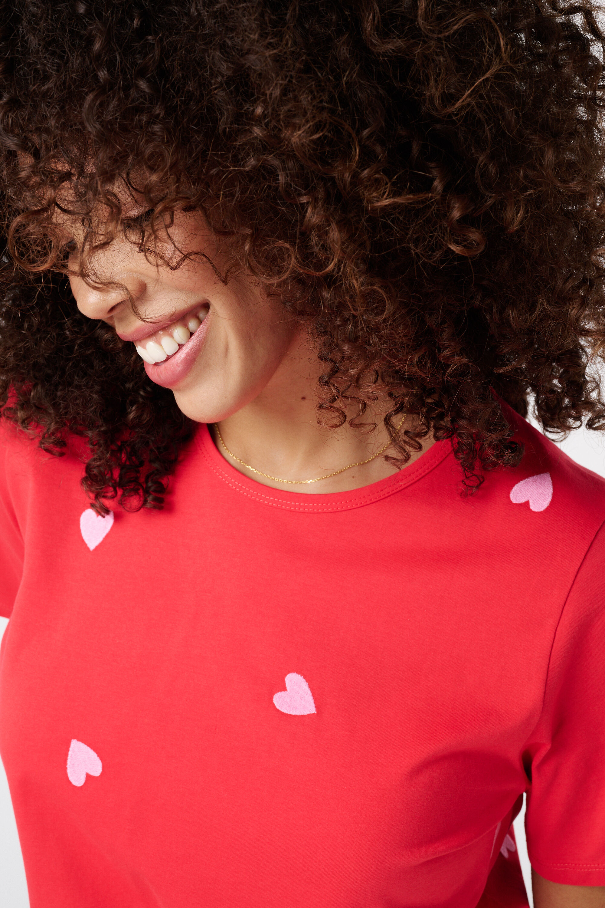 T-shirt met geborduurde hartjes image number 4