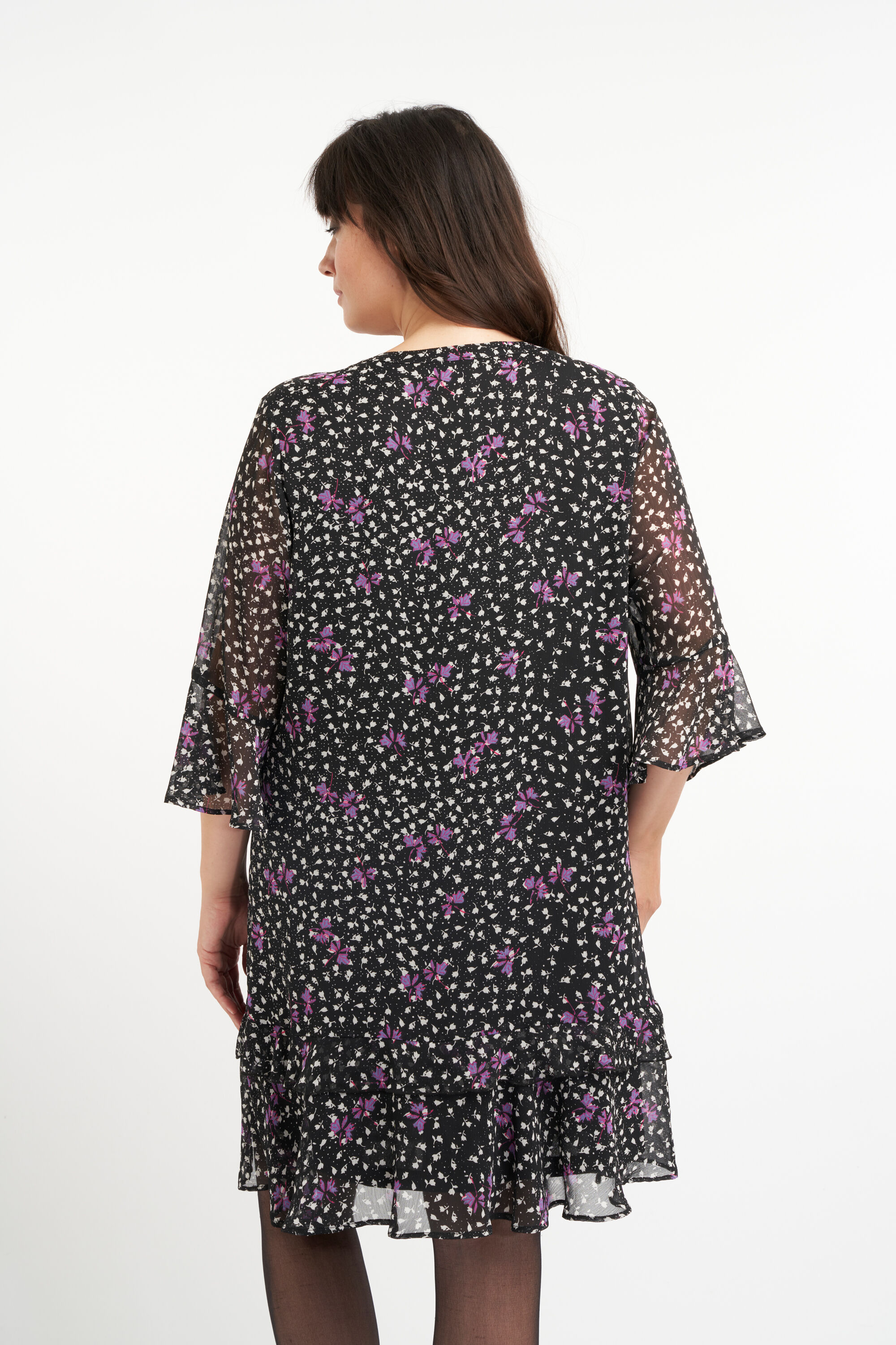 Robe &agrave; volants et imprim&eacute;  image number 3