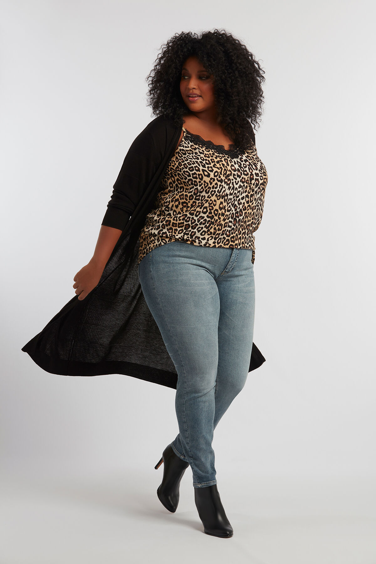 Openvallend vest met strepen image number 3