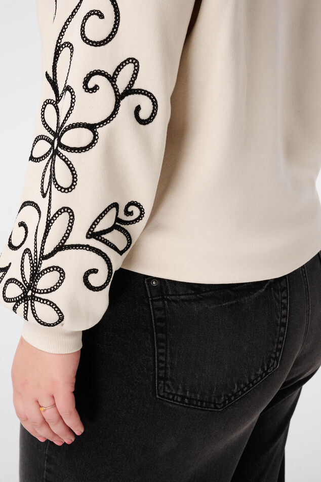 Sweater met broderie details image number 6