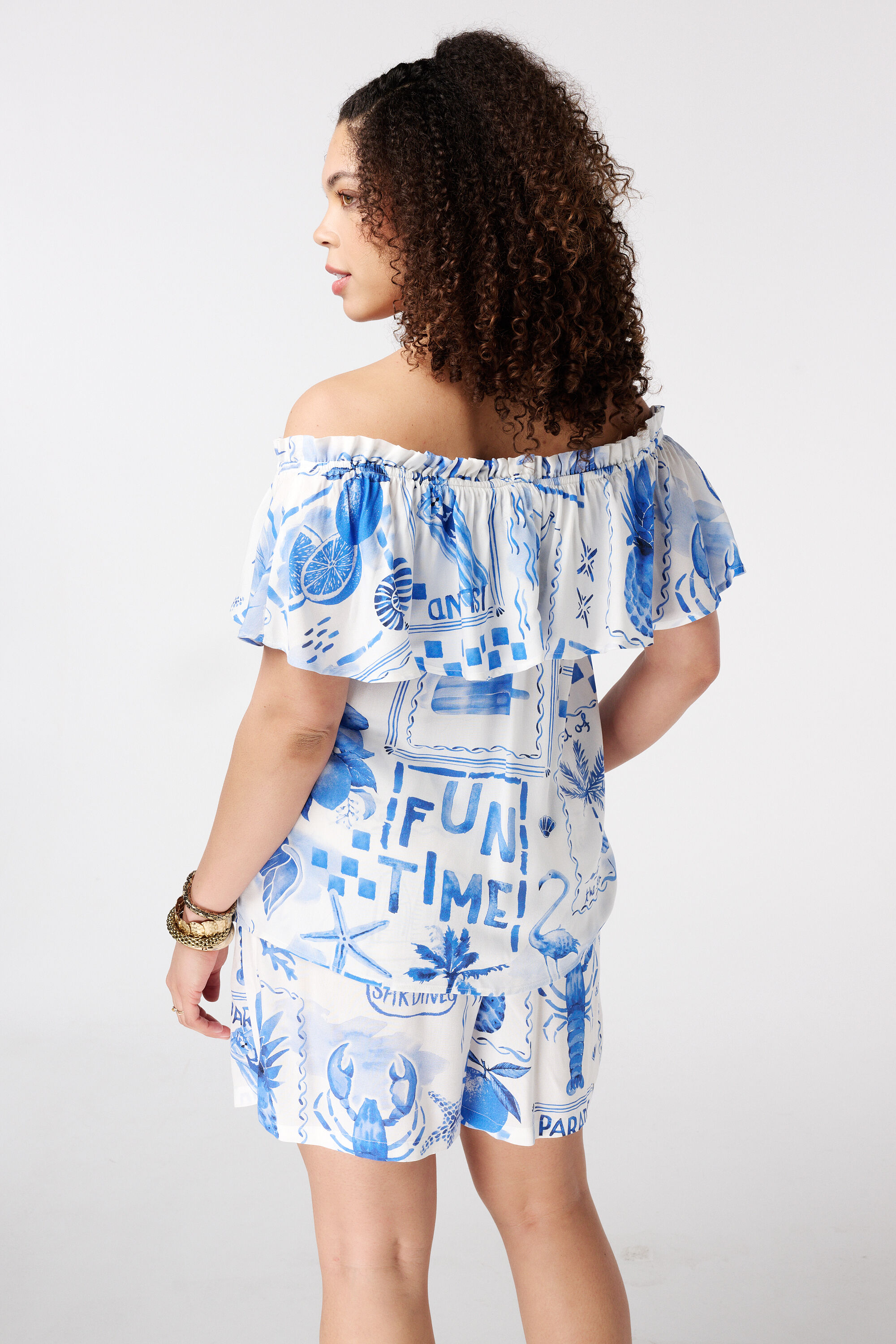 Off-shoulder blouse image number 3