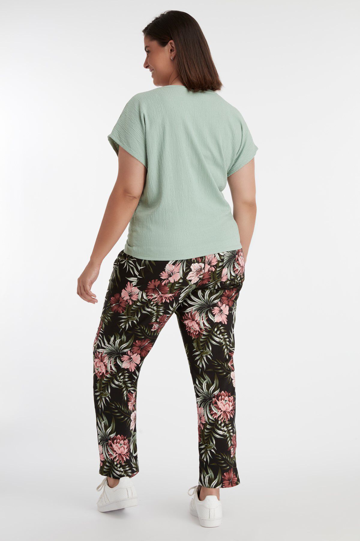 Haut col en V image number 3