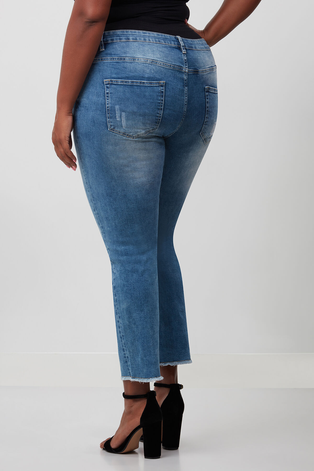 jeans met gerafelde zoom image number 3