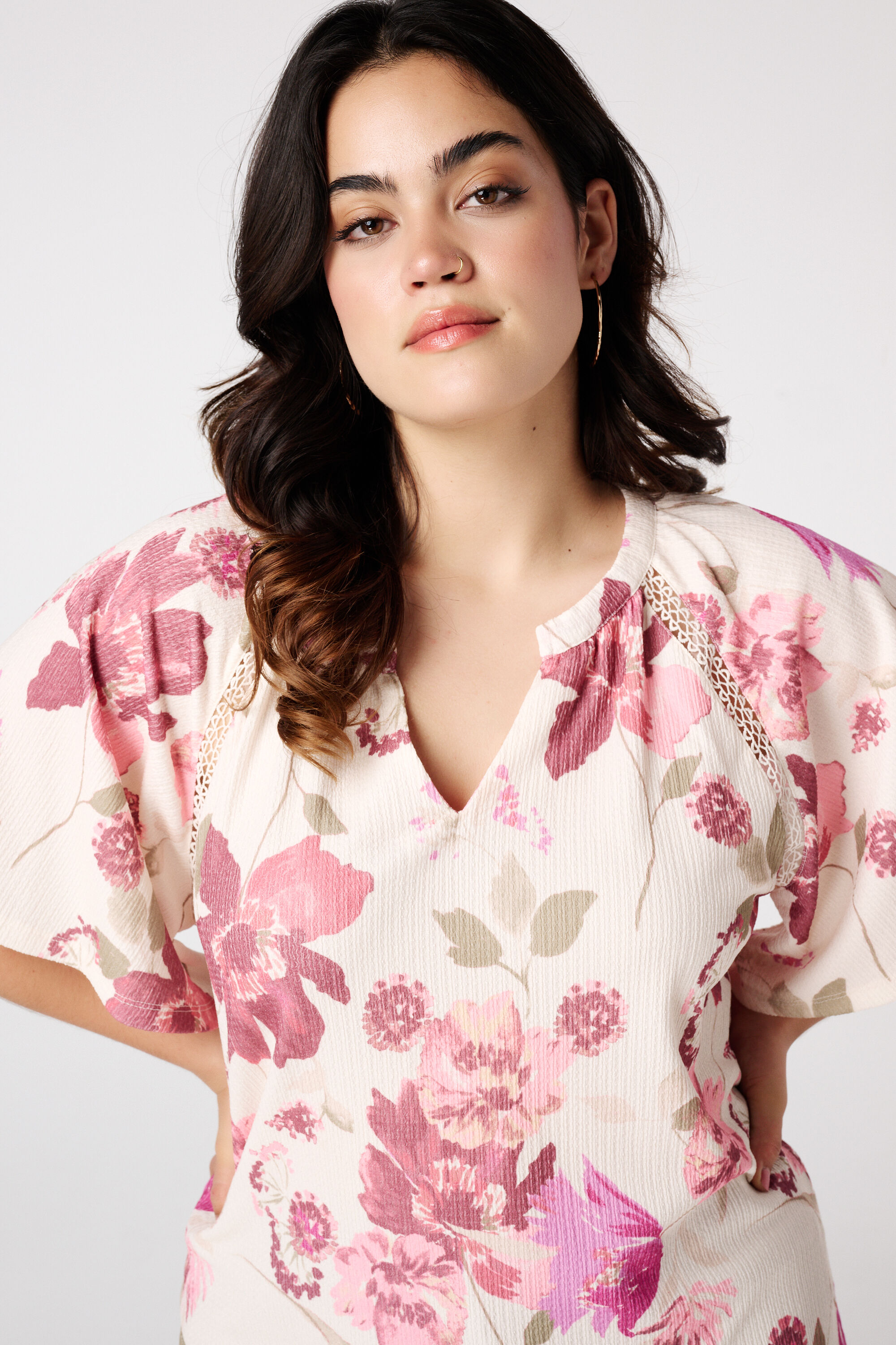 Haut &agrave; manches papillon image number 4