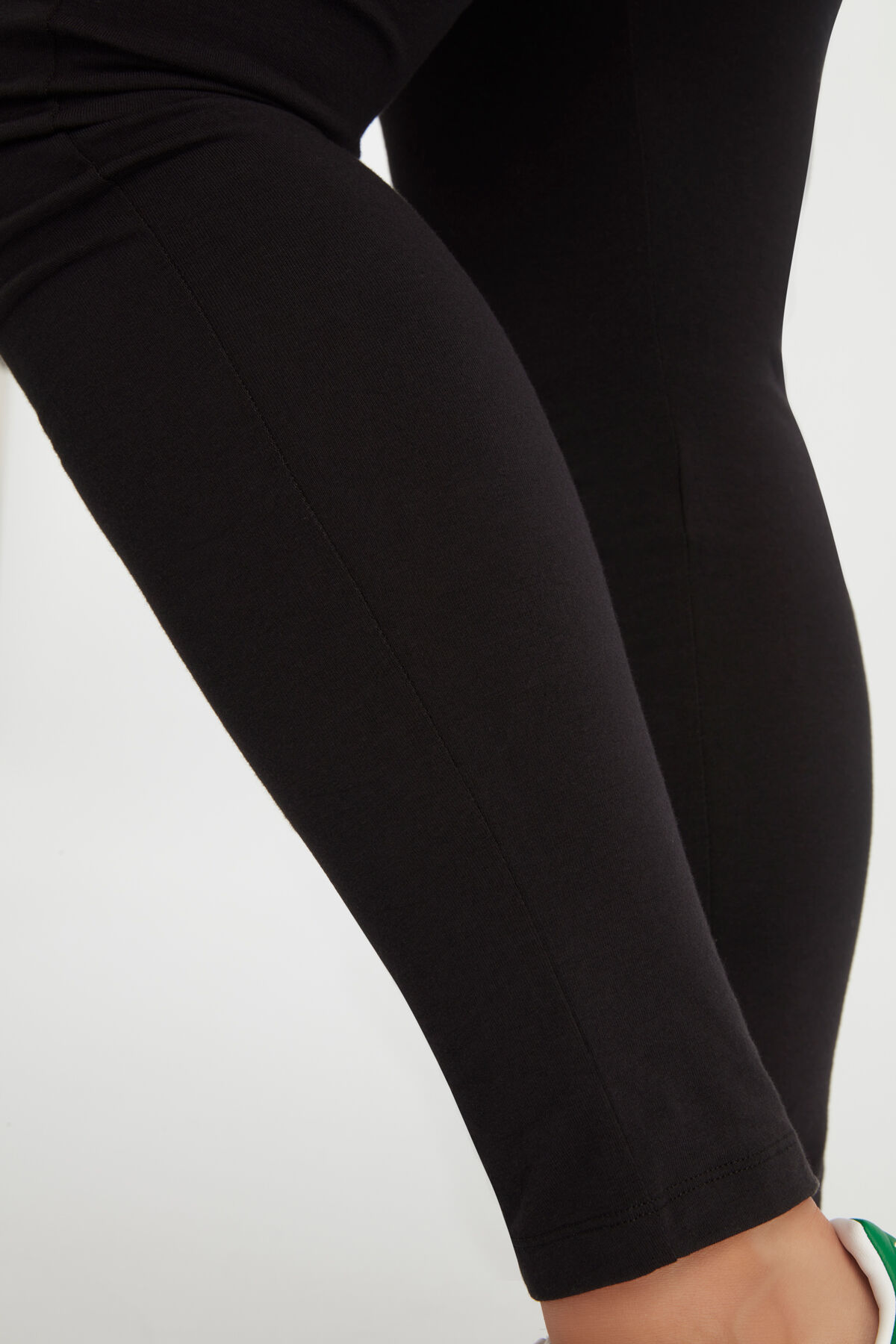 Basis legging image number 3