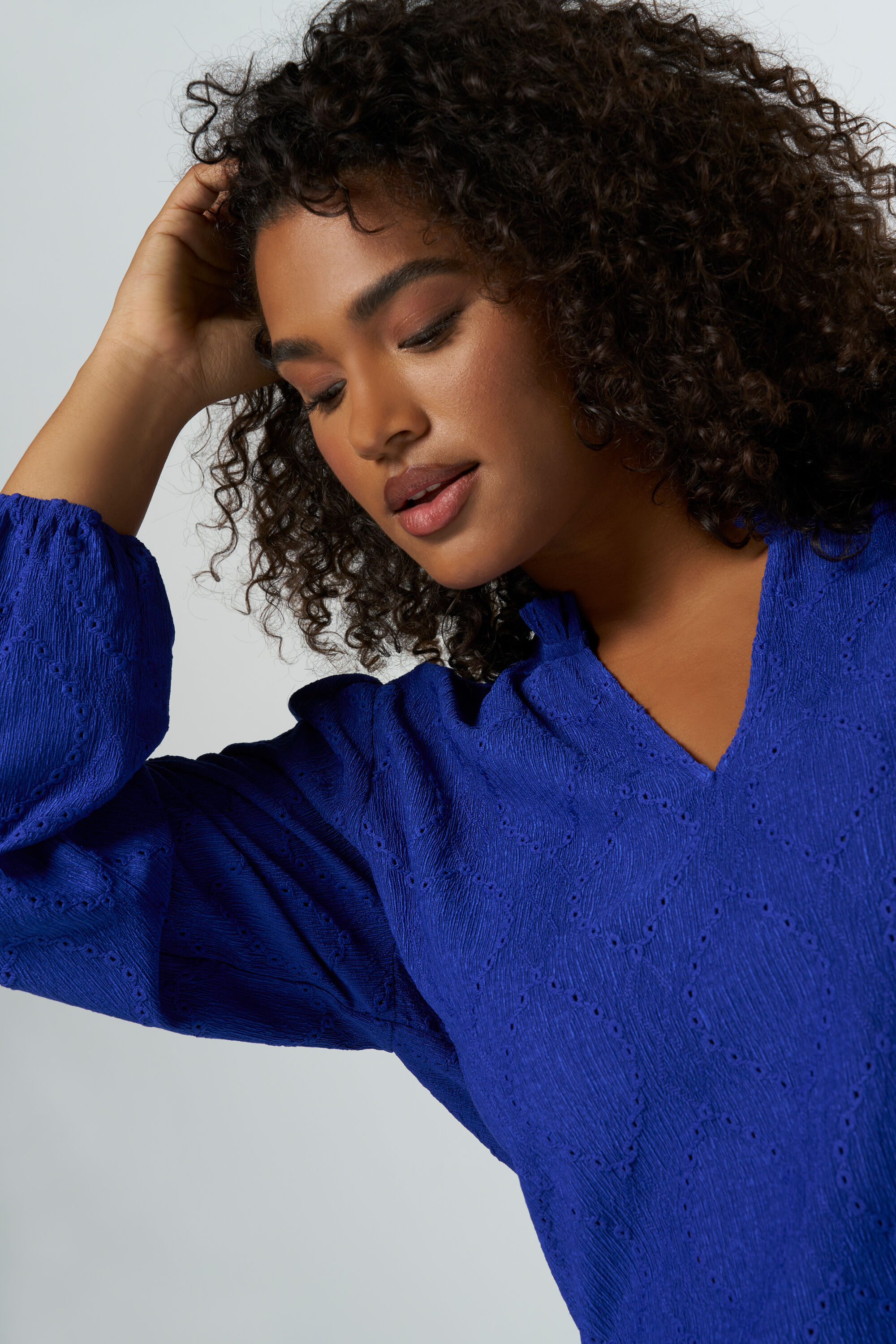 Haut brod&eacute; image number 4