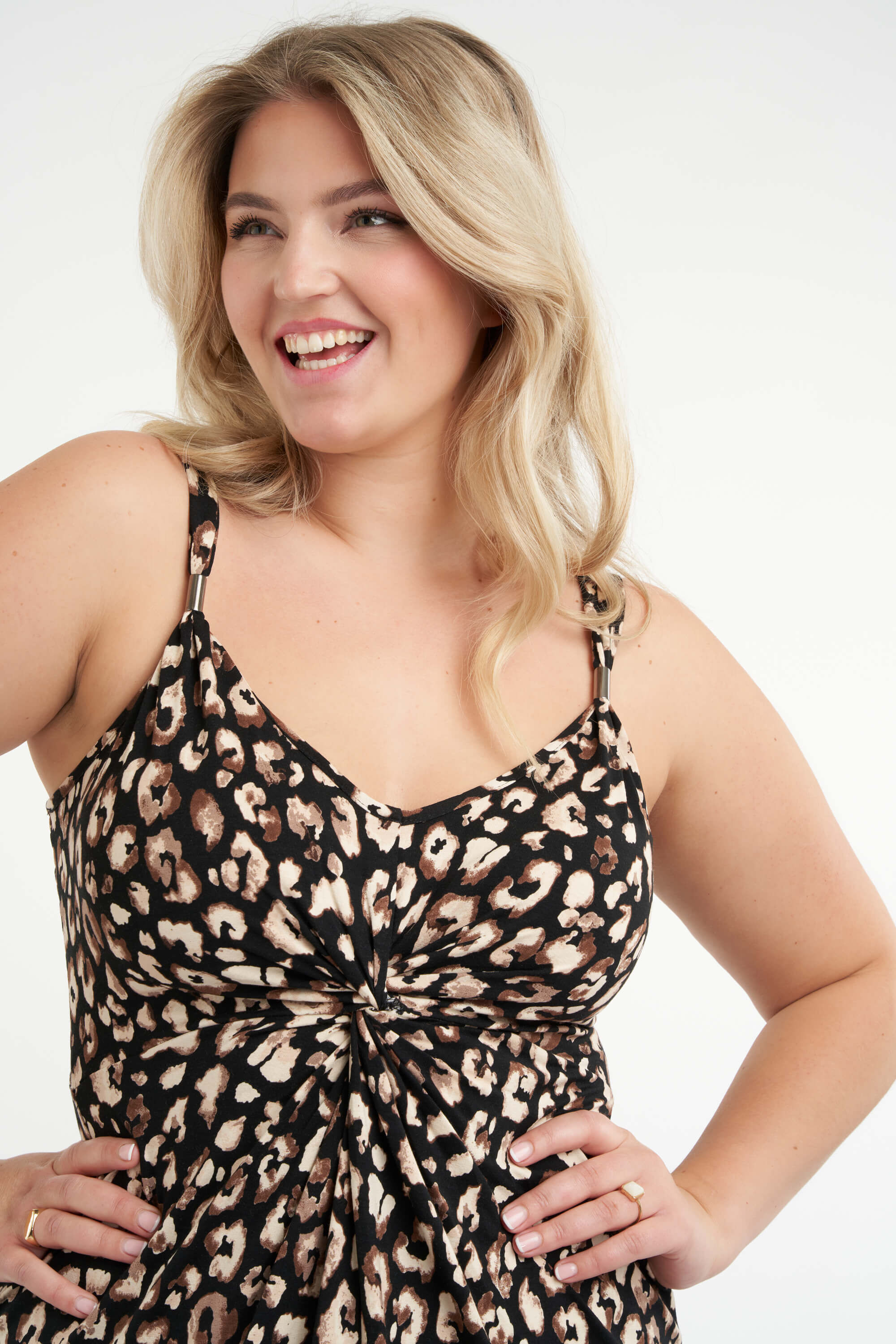 Jurk met smockdetail image number 5