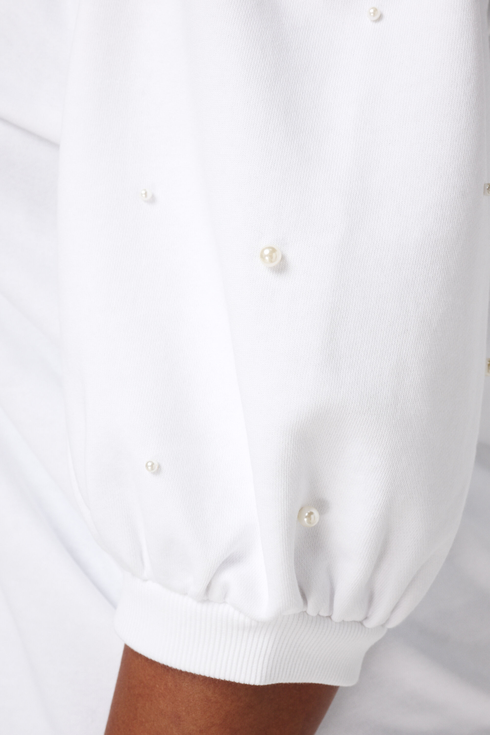 Top met parels image number 6