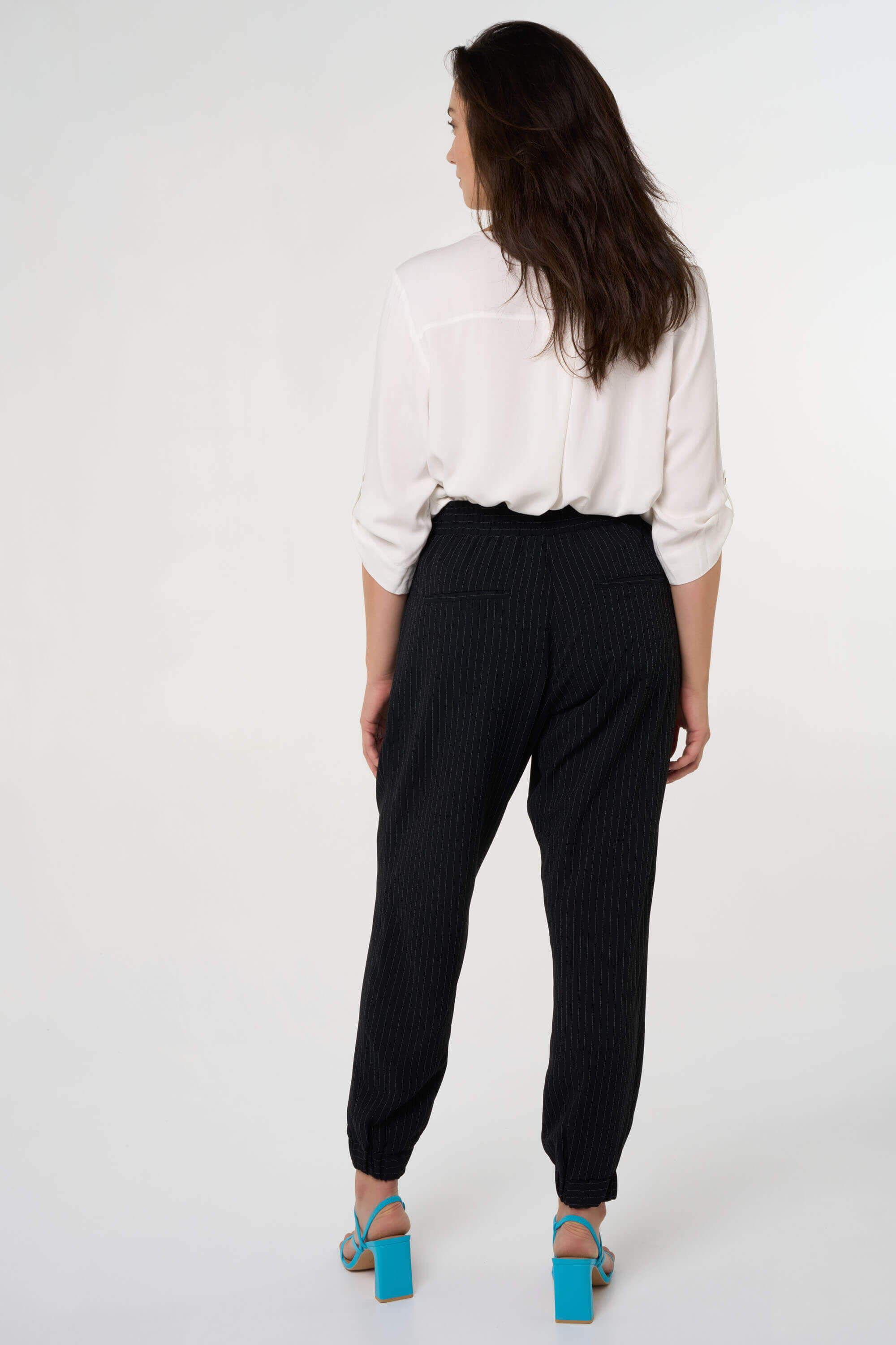 Pantalon &agrave; rayures image number 4