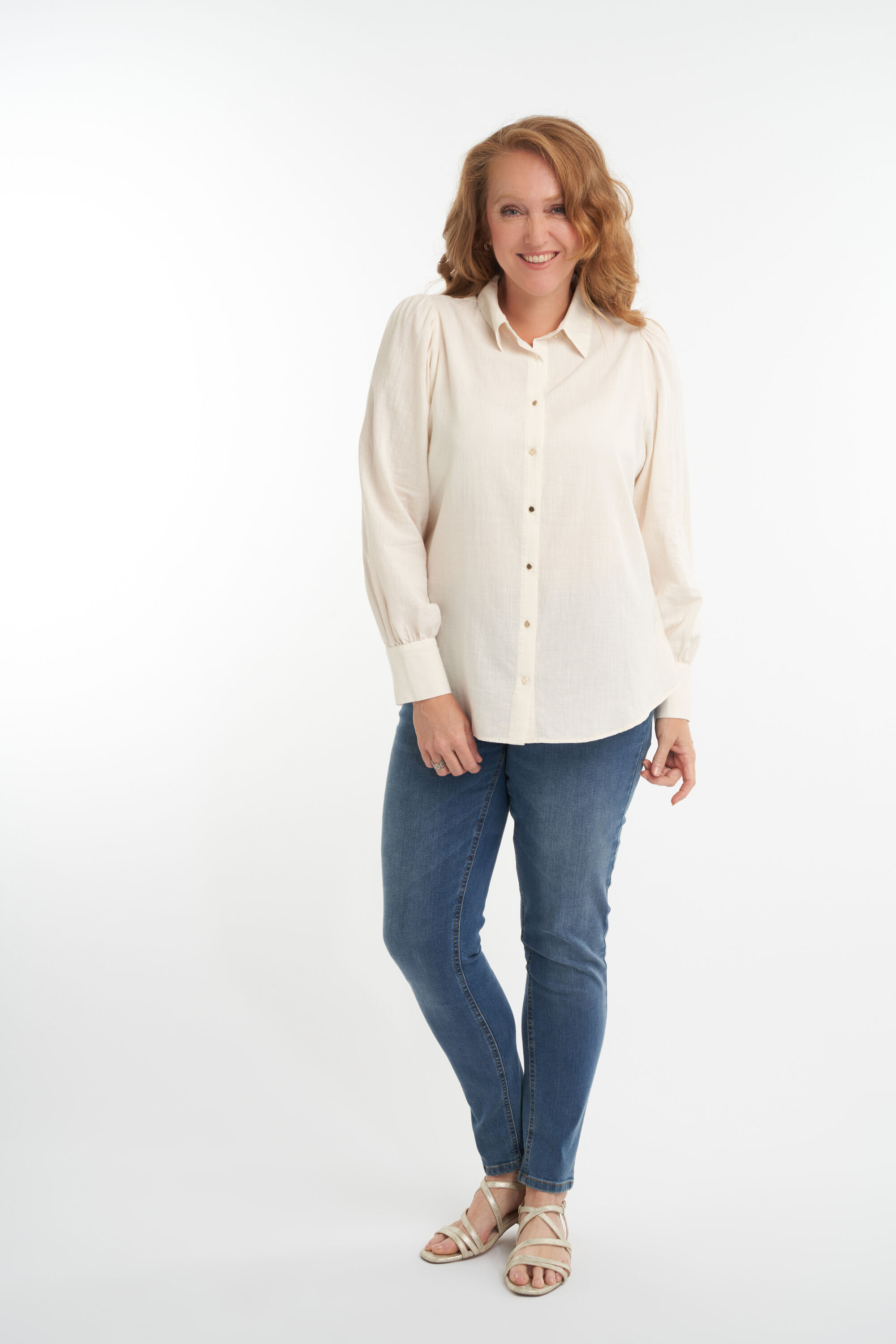 Blouse met pofmouwen image number 6