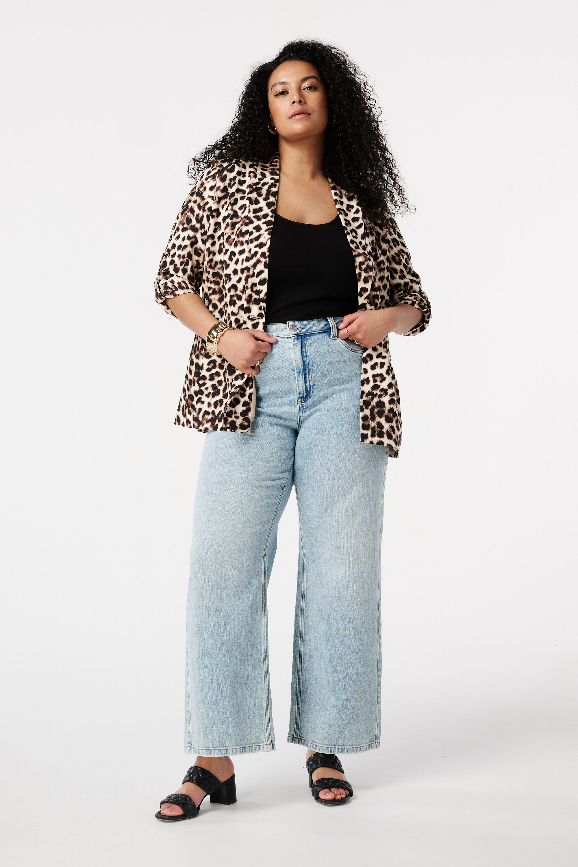 Blazer &agrave; manches retrouss&eacute;es image number 5