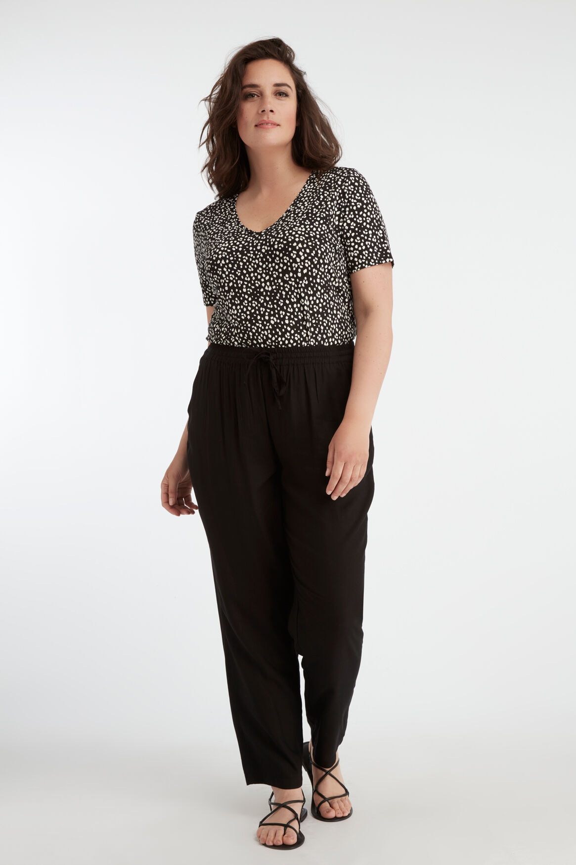 Pantalon coupe ample image number 0