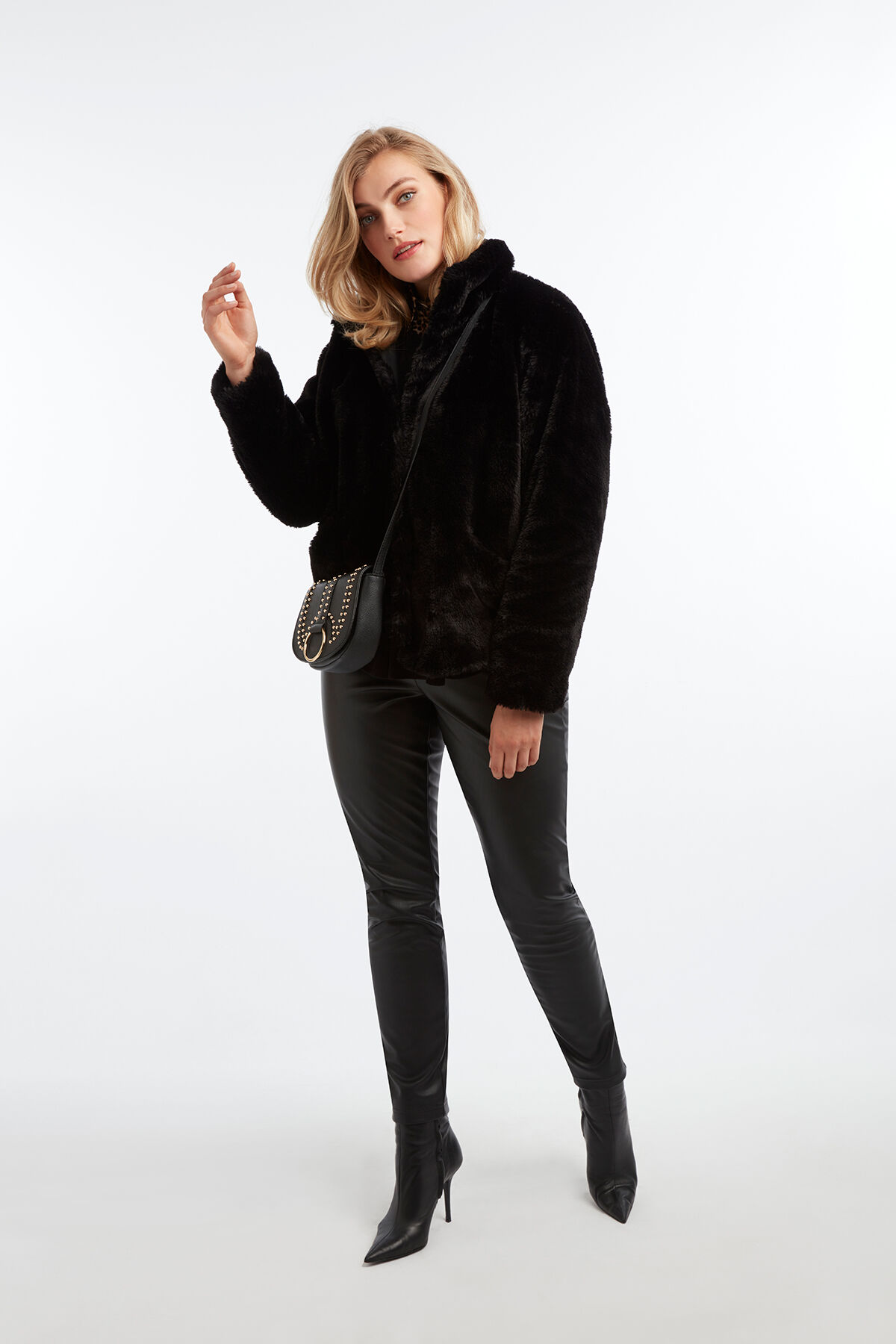 Fake fur jas image number 3