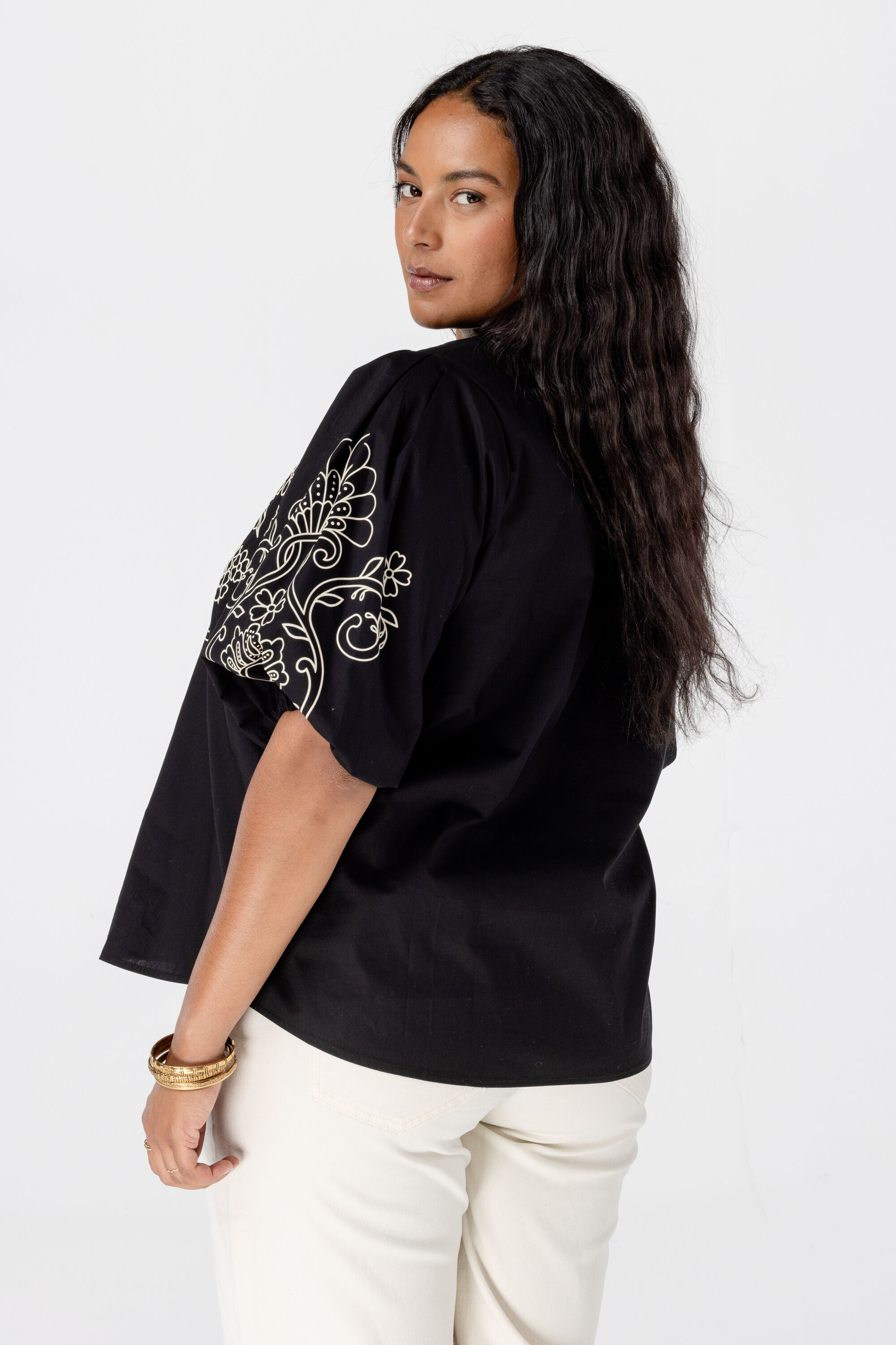 Blouse met pofmouw image number 3