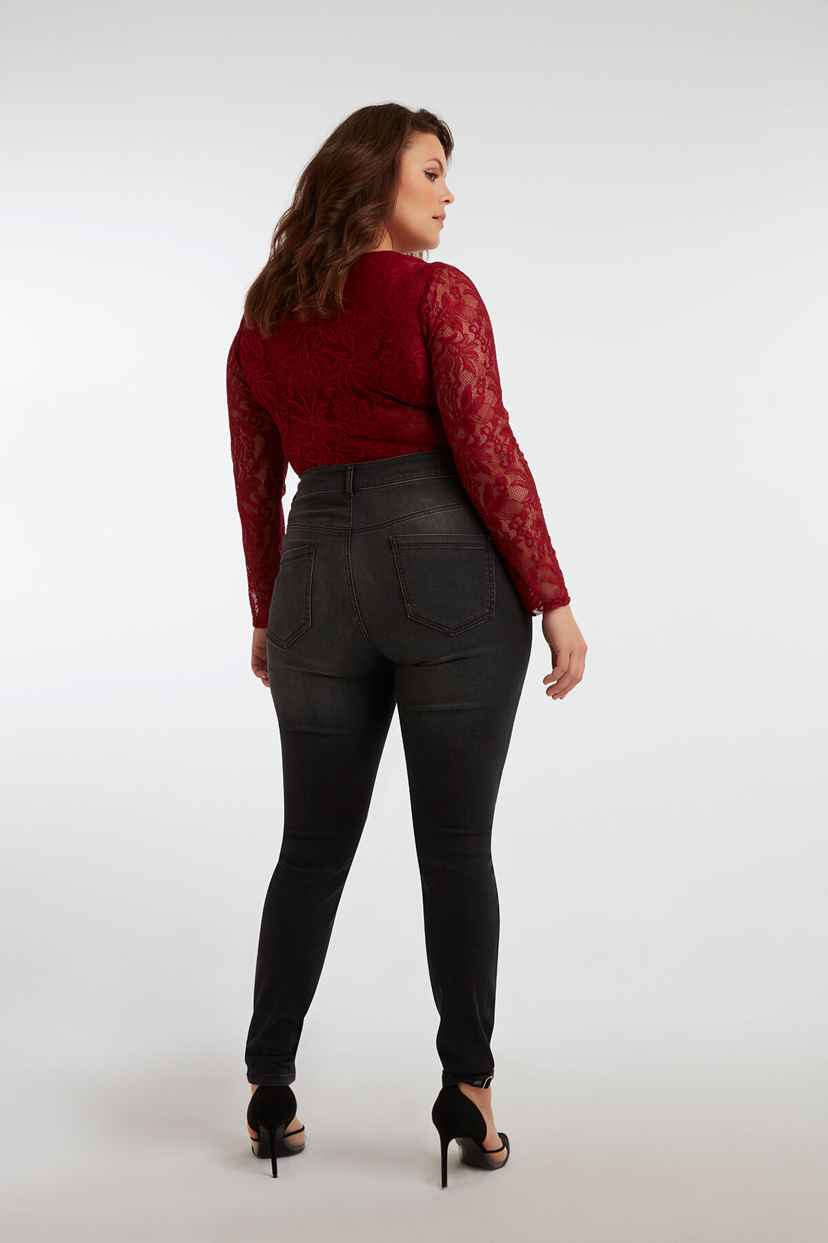 Kanten body image number 6