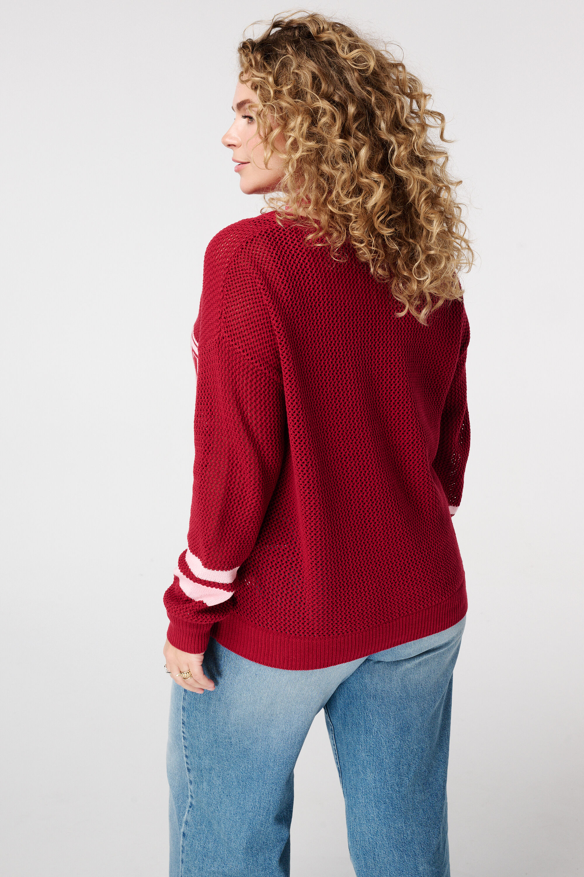 Pull tricot&eacute; avec inscription image number 3