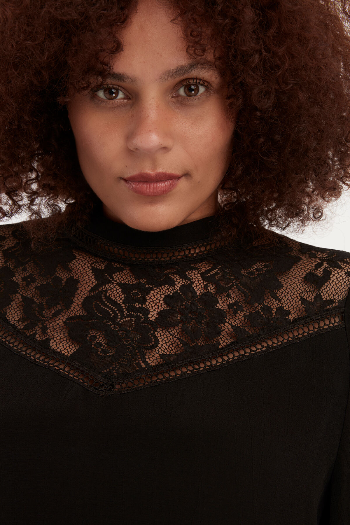 Chemisier &agrave; col en dentelle image number 4