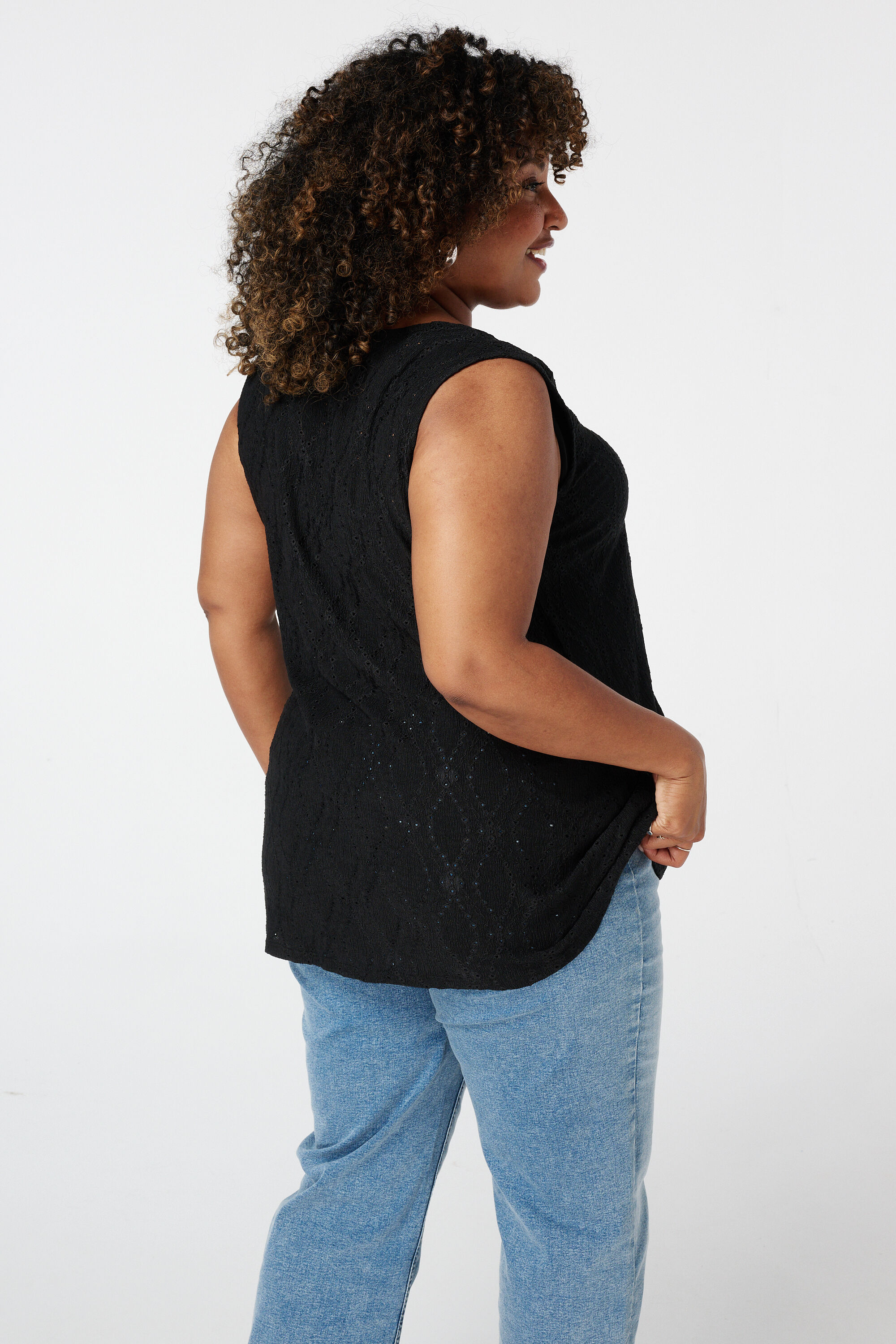 Mouwloze top met kantstructuur image number 3