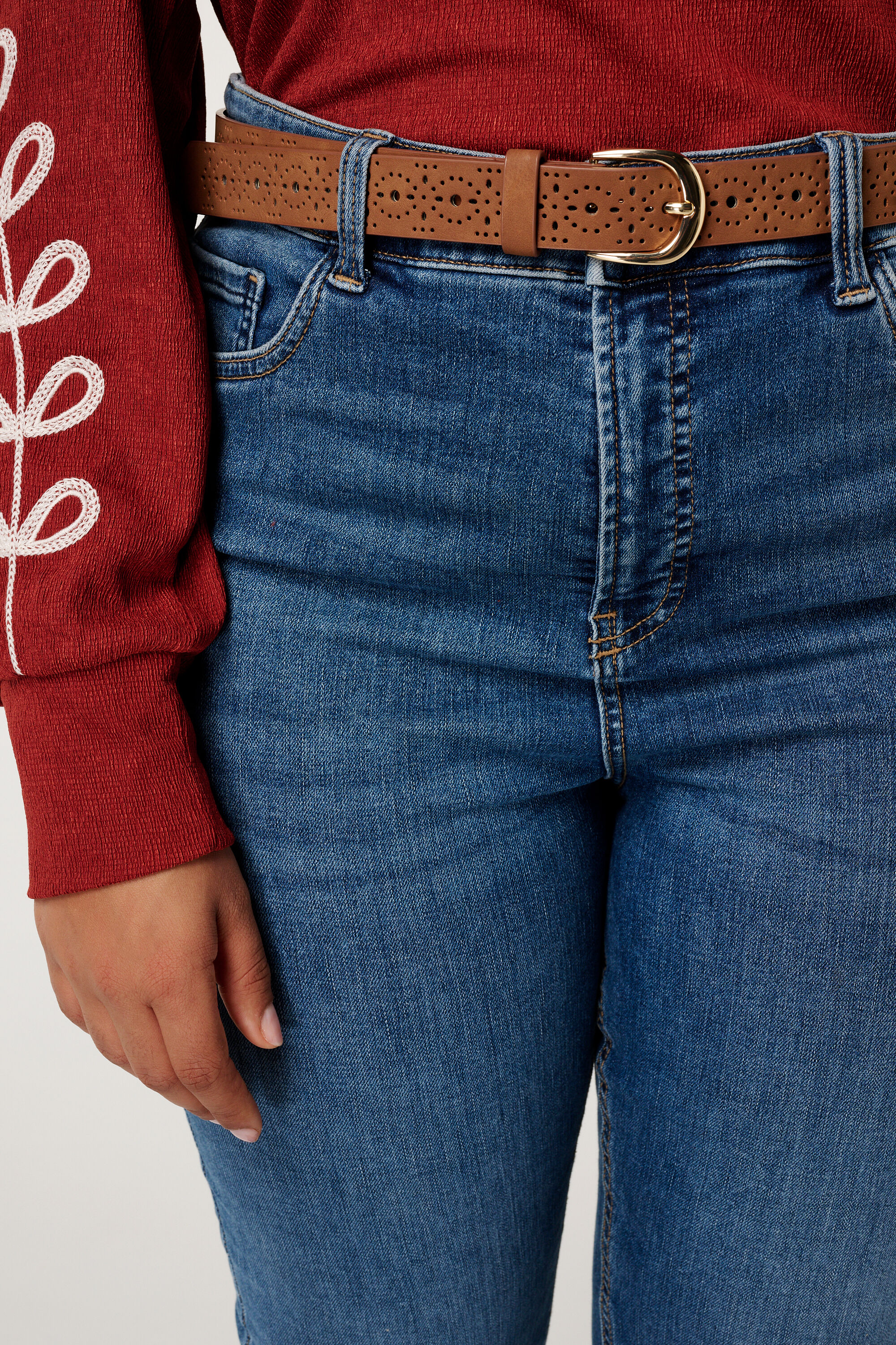 Riem met gaatjes patroon image number 3