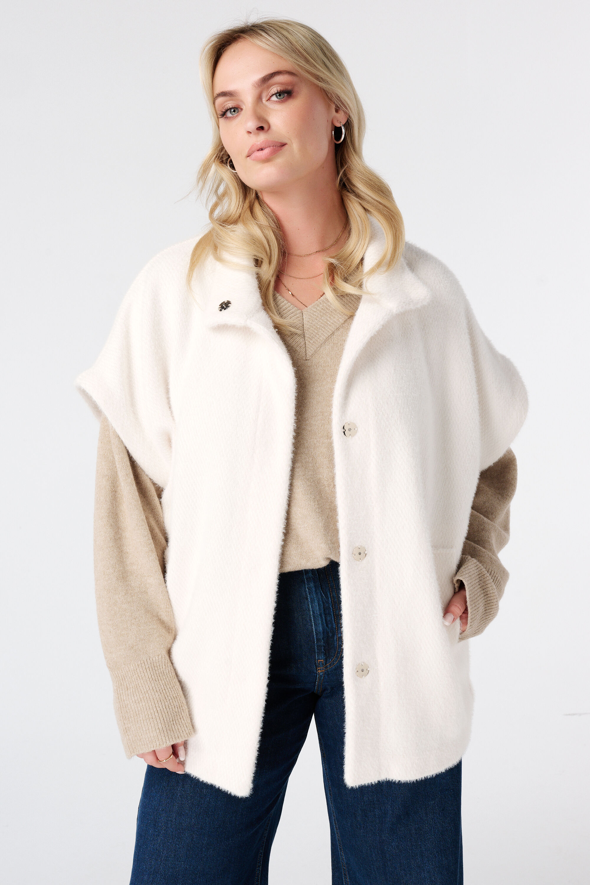 Gilet doux &agrave; boutons-pression