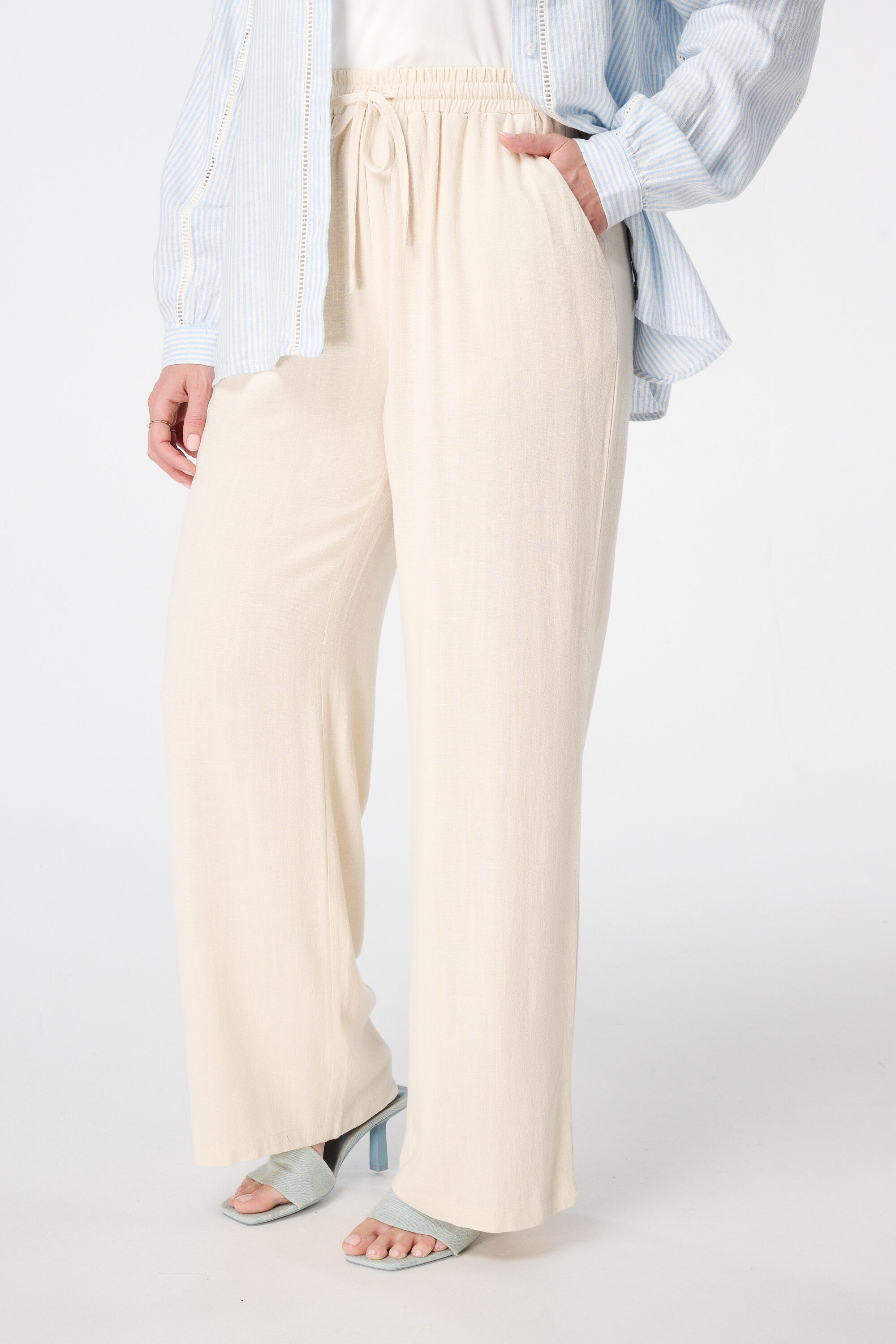 Pantalon en lin image number 5