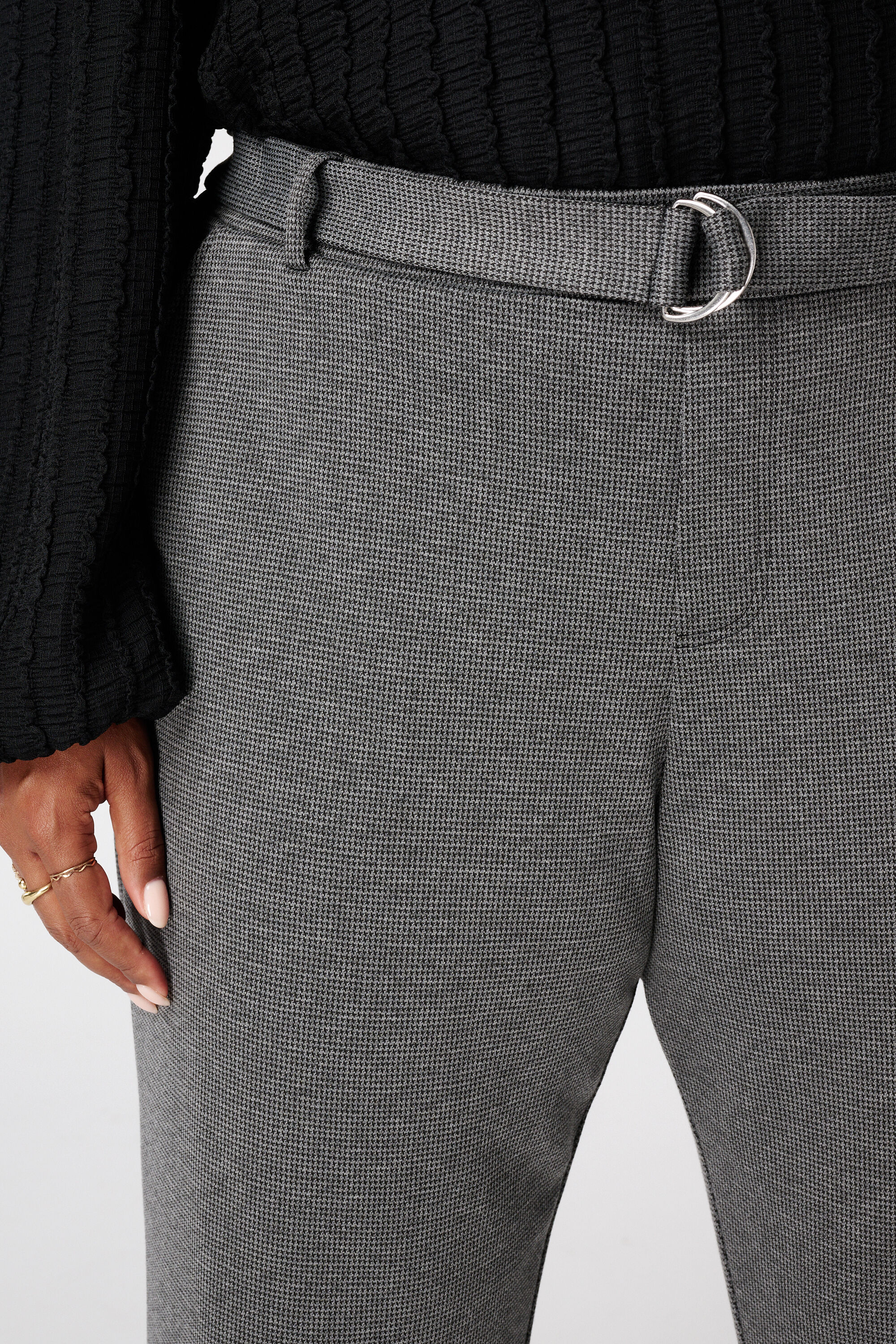 Slim fit pantalon met ceintuur image number 4