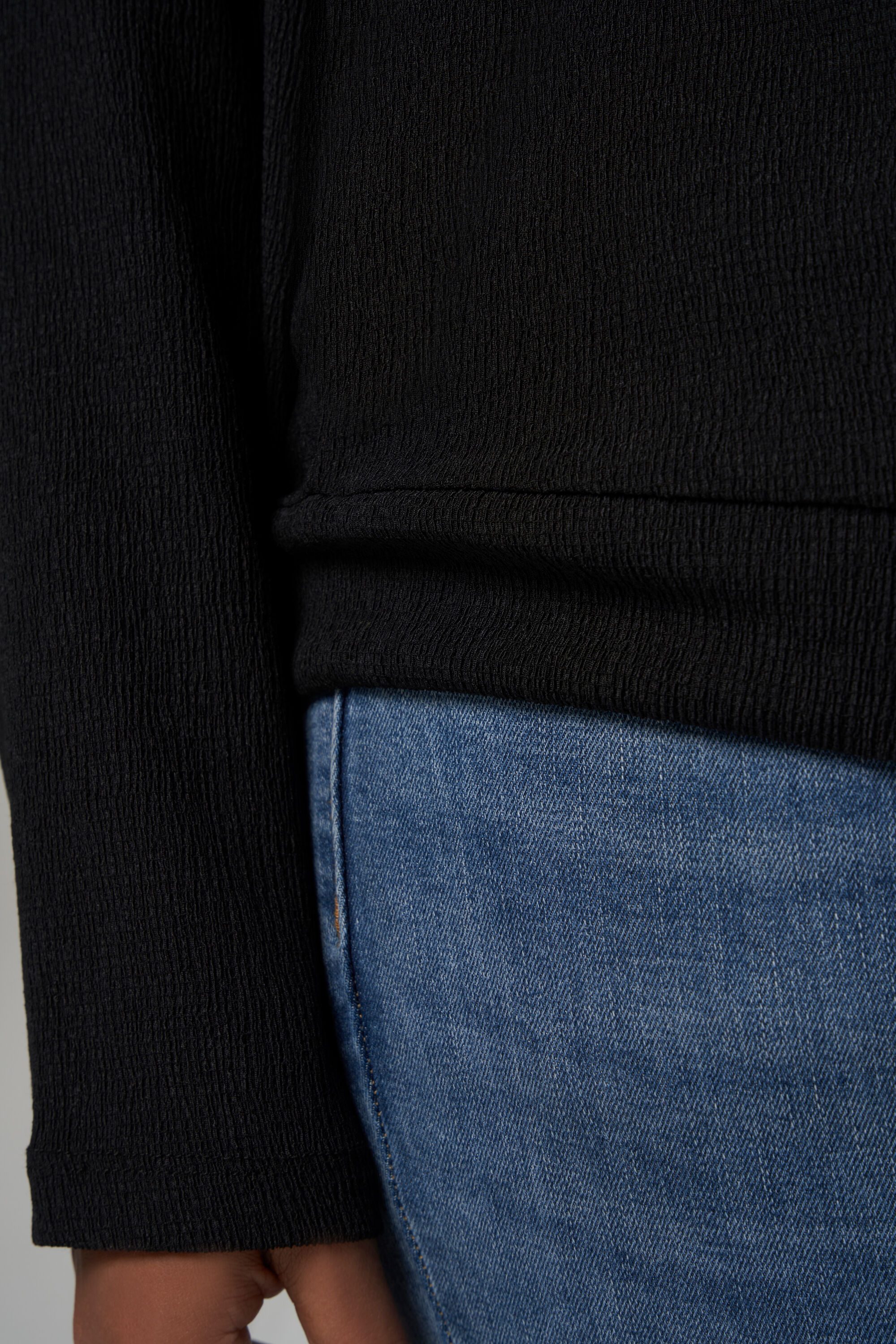 Top met structuur image number 4