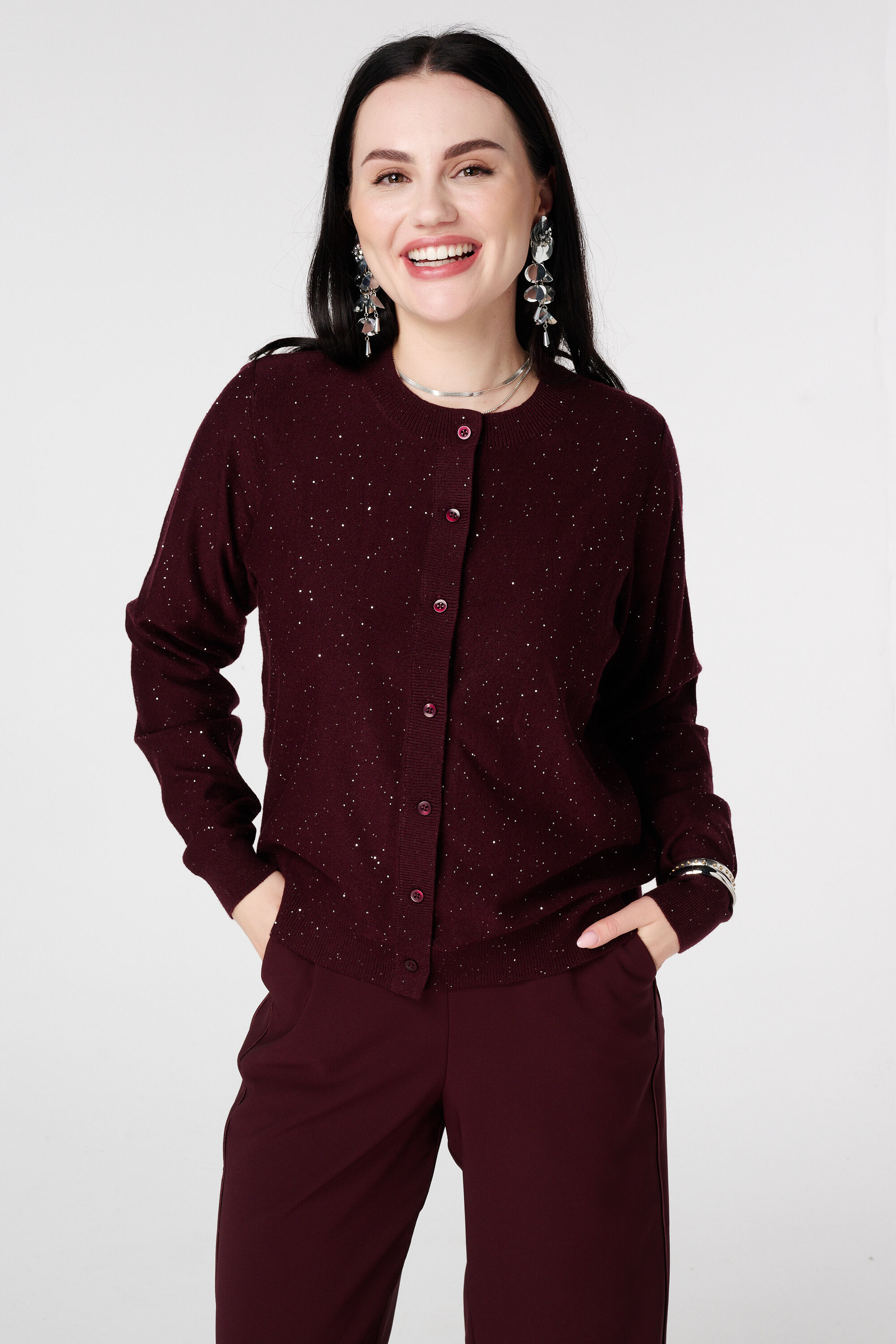 Cardigan finement tricot&eacute; avec mini paillettes