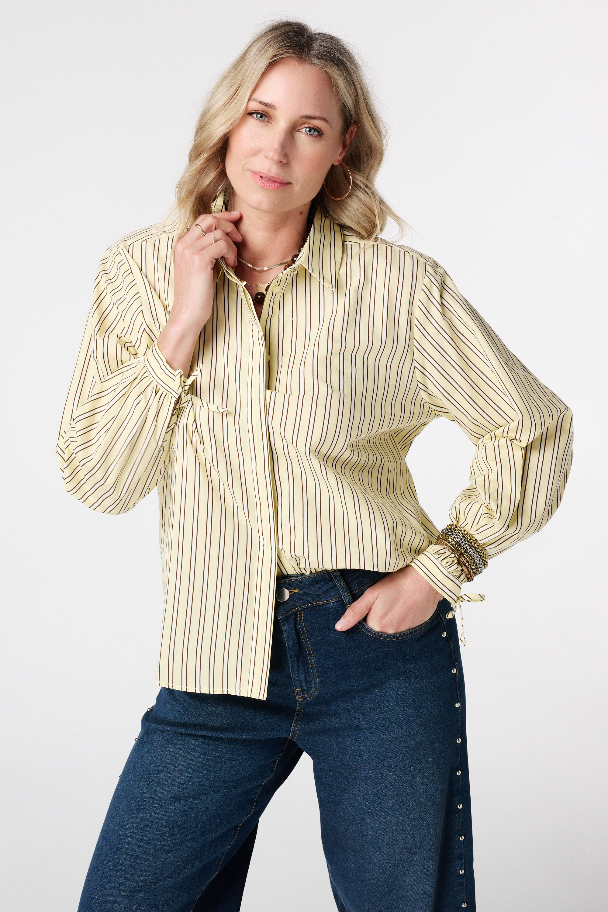 Blouse ray&eacute;e image number 0