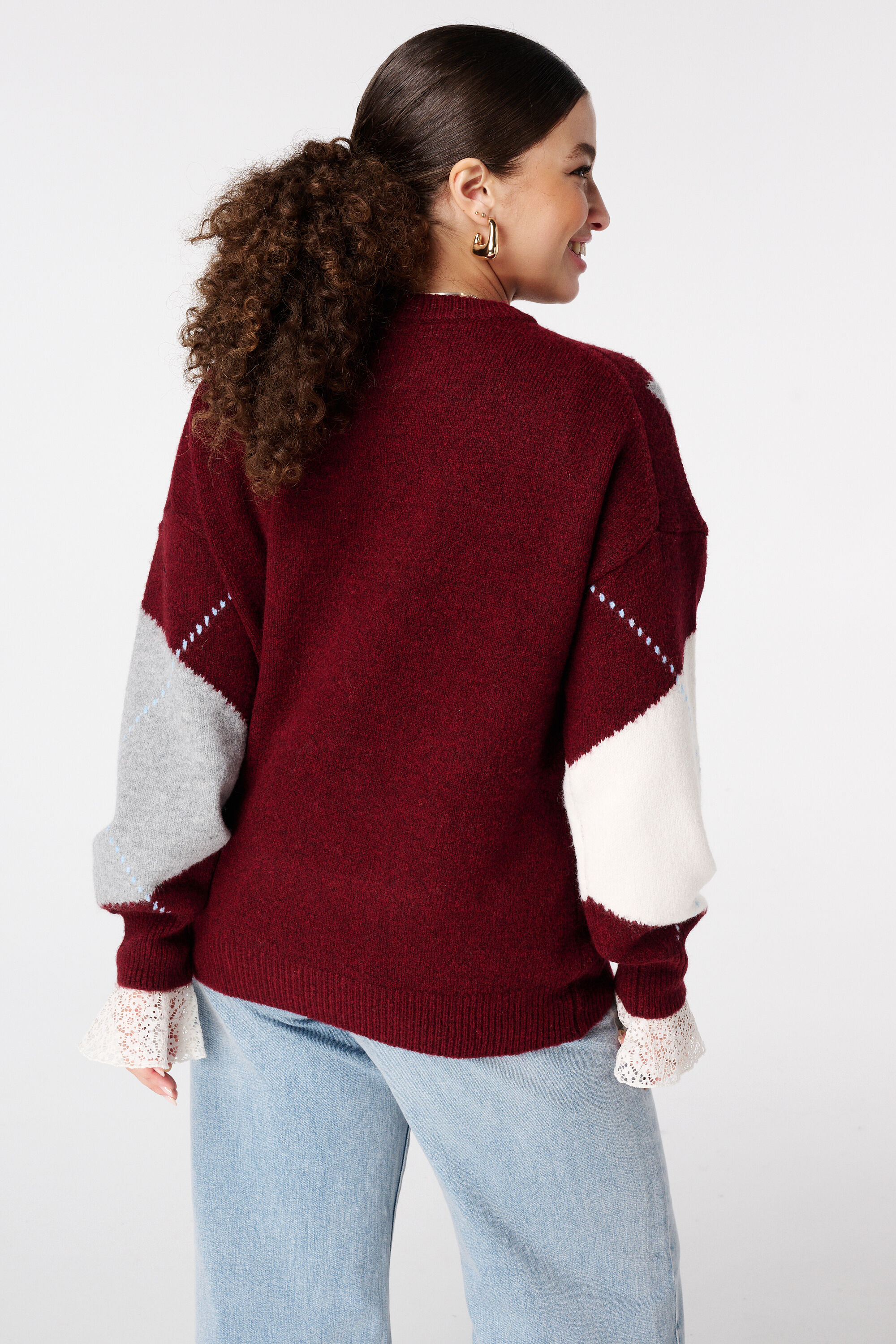 Pull tricot&eacute; &agrave; motif losange image number 3