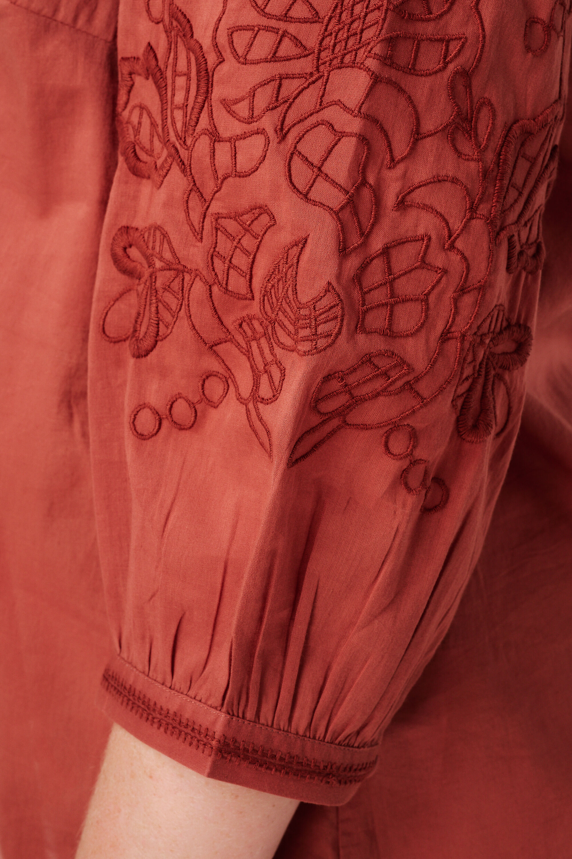 Chemisier avec broderie image number 6