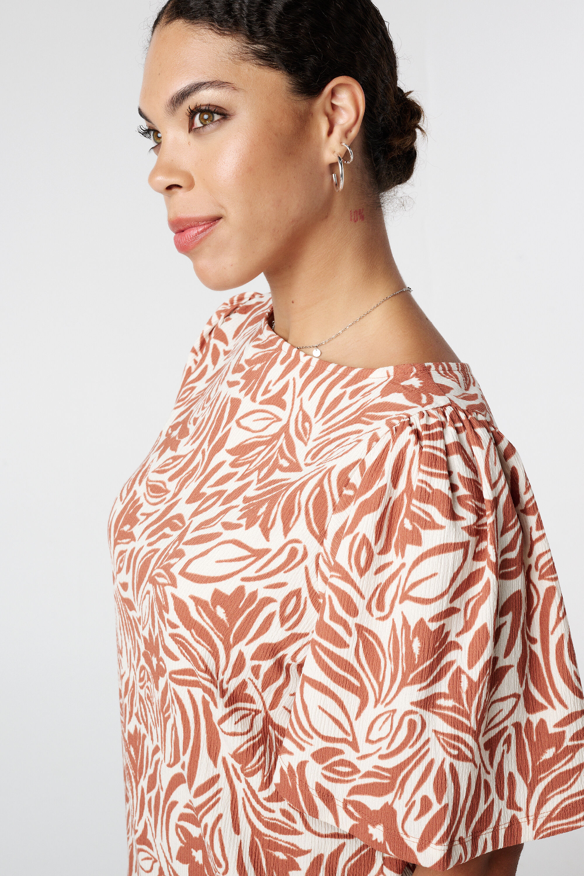 Top met print image number 4