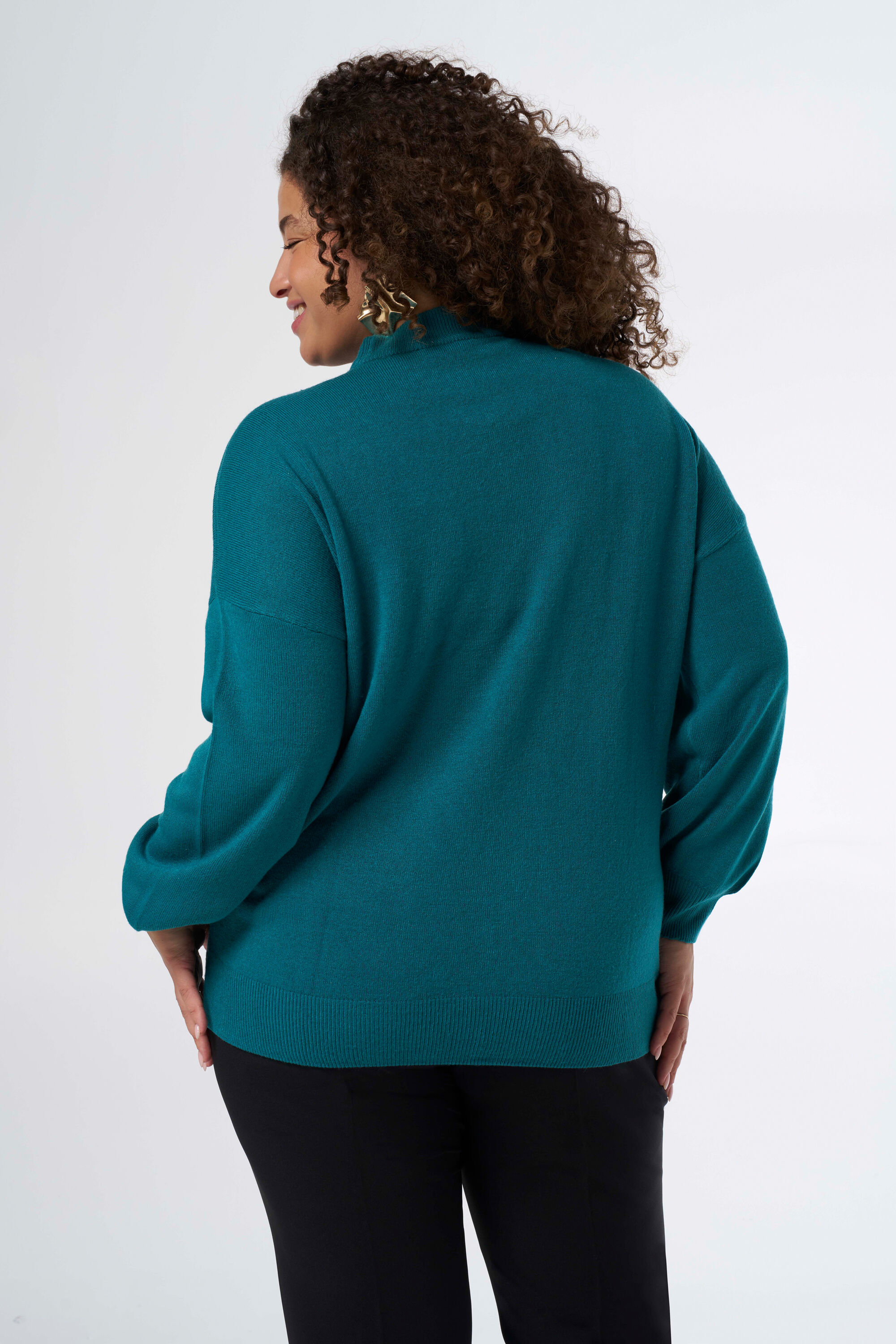 Pull &agrave; mailles fines image number 3