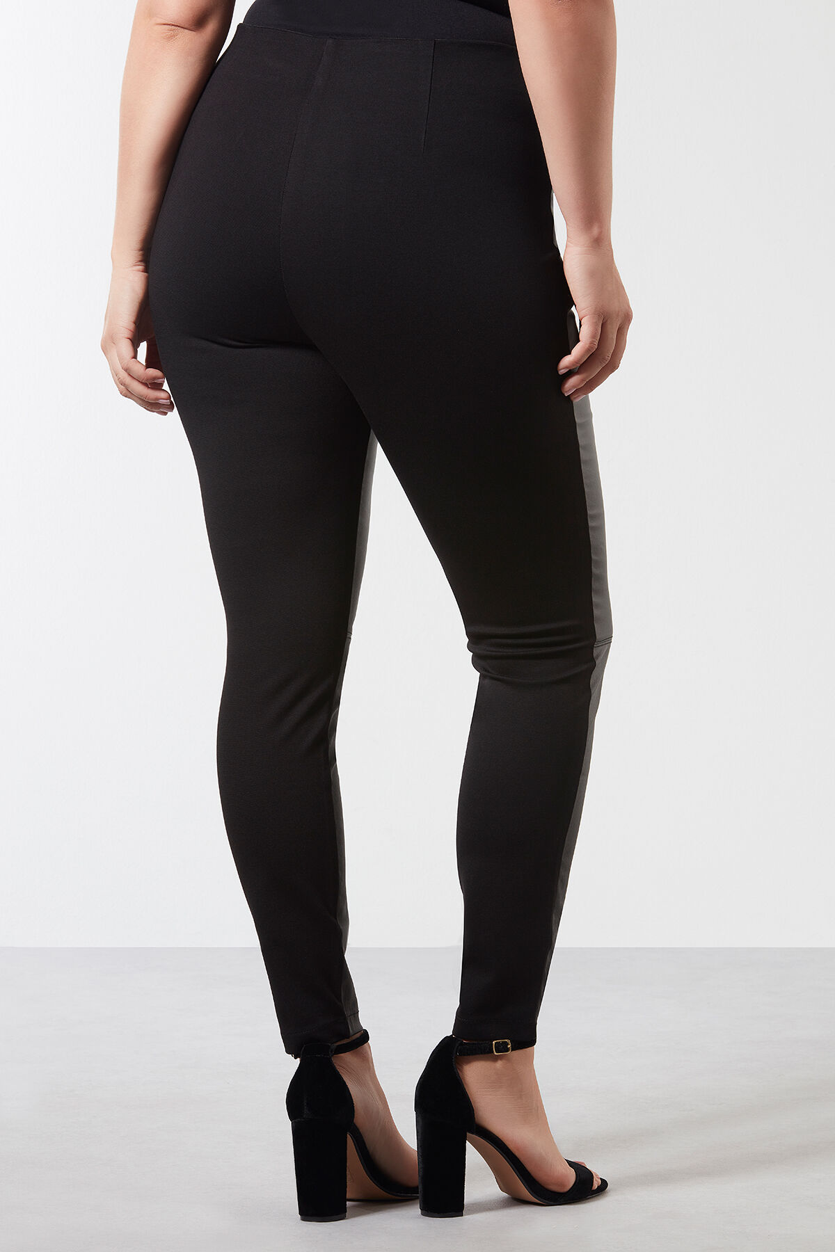 Legging met imitatieleren voorkant image number 3