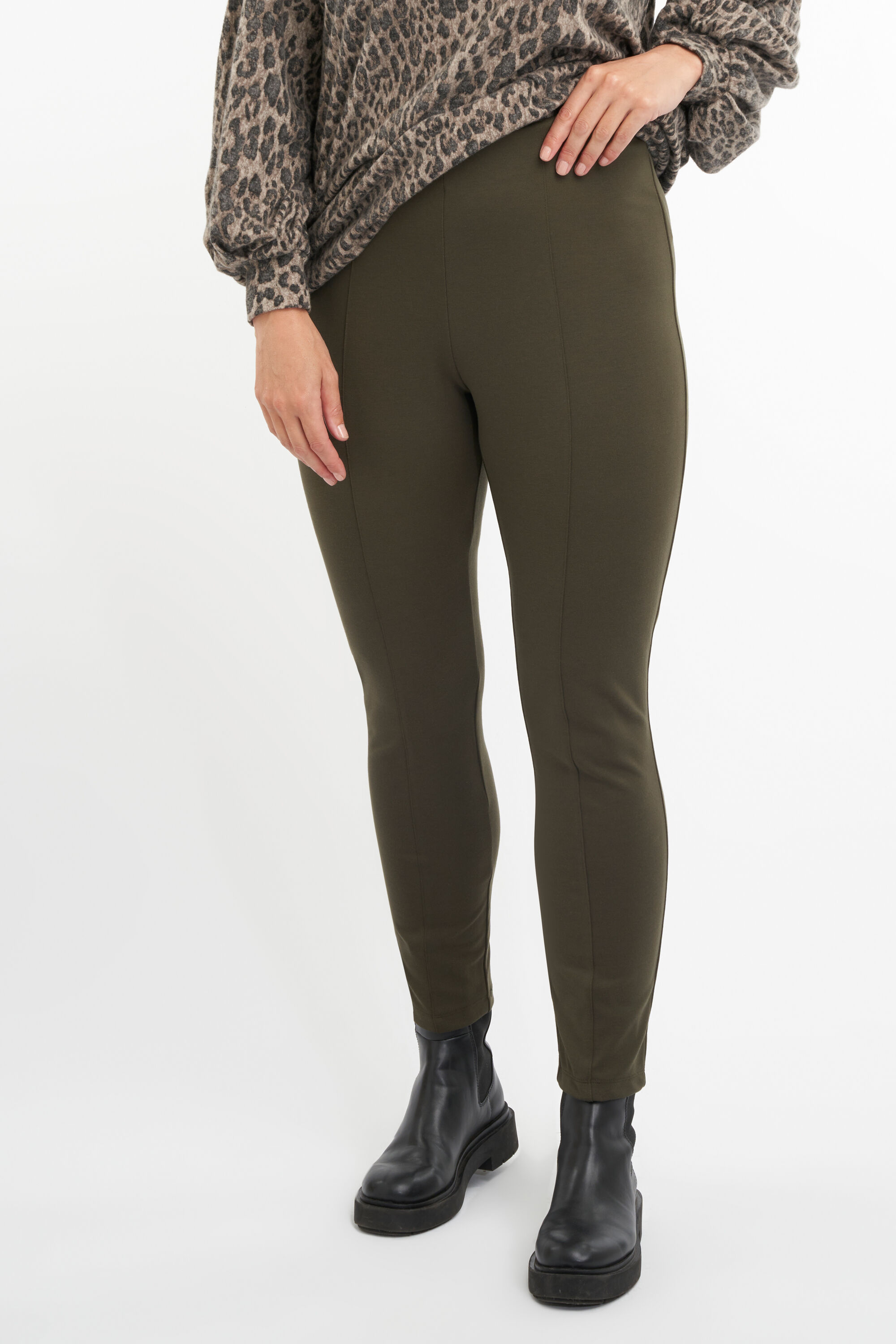 Tregging image number 4