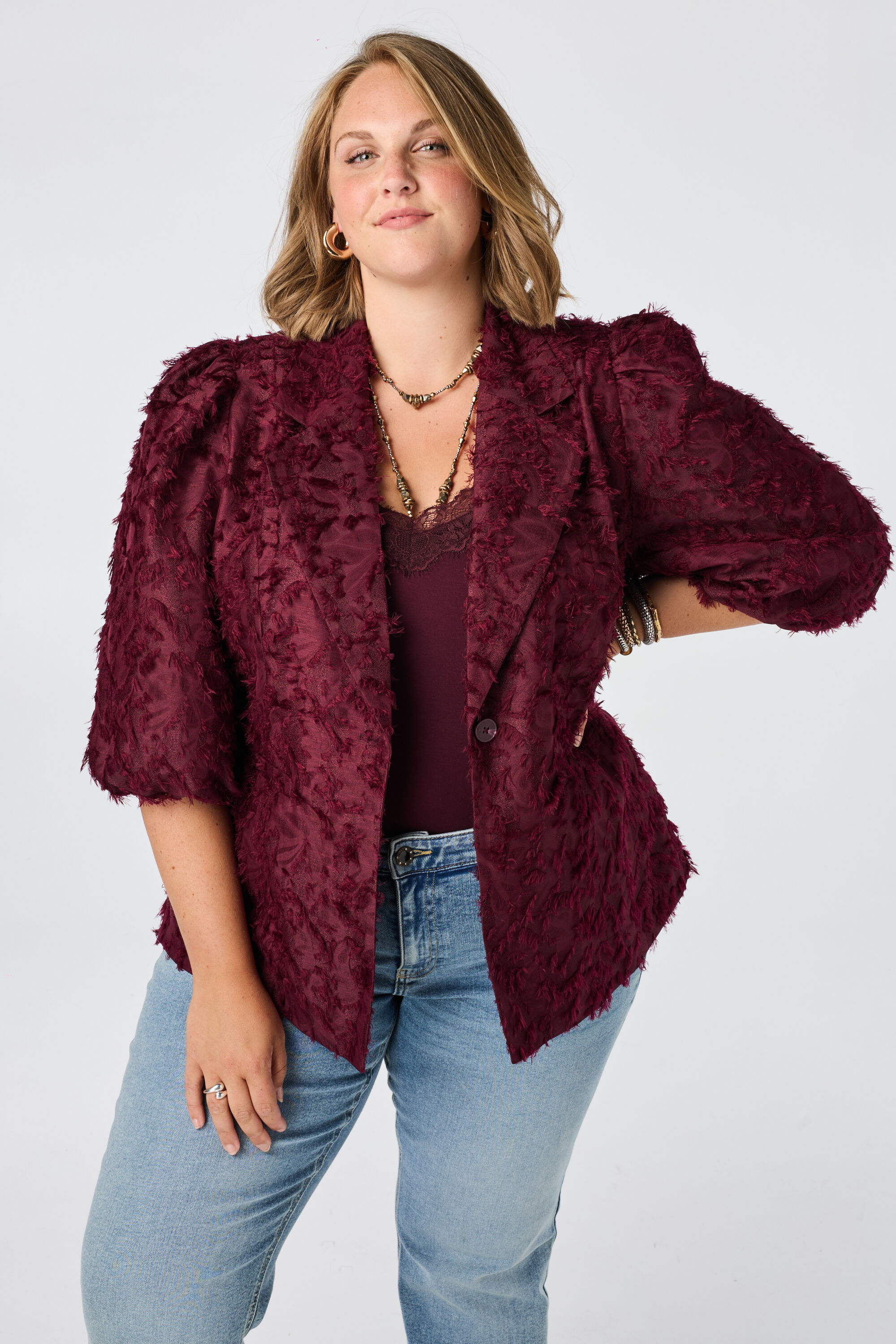 Fluffy blazer met pofmouwen image number 0