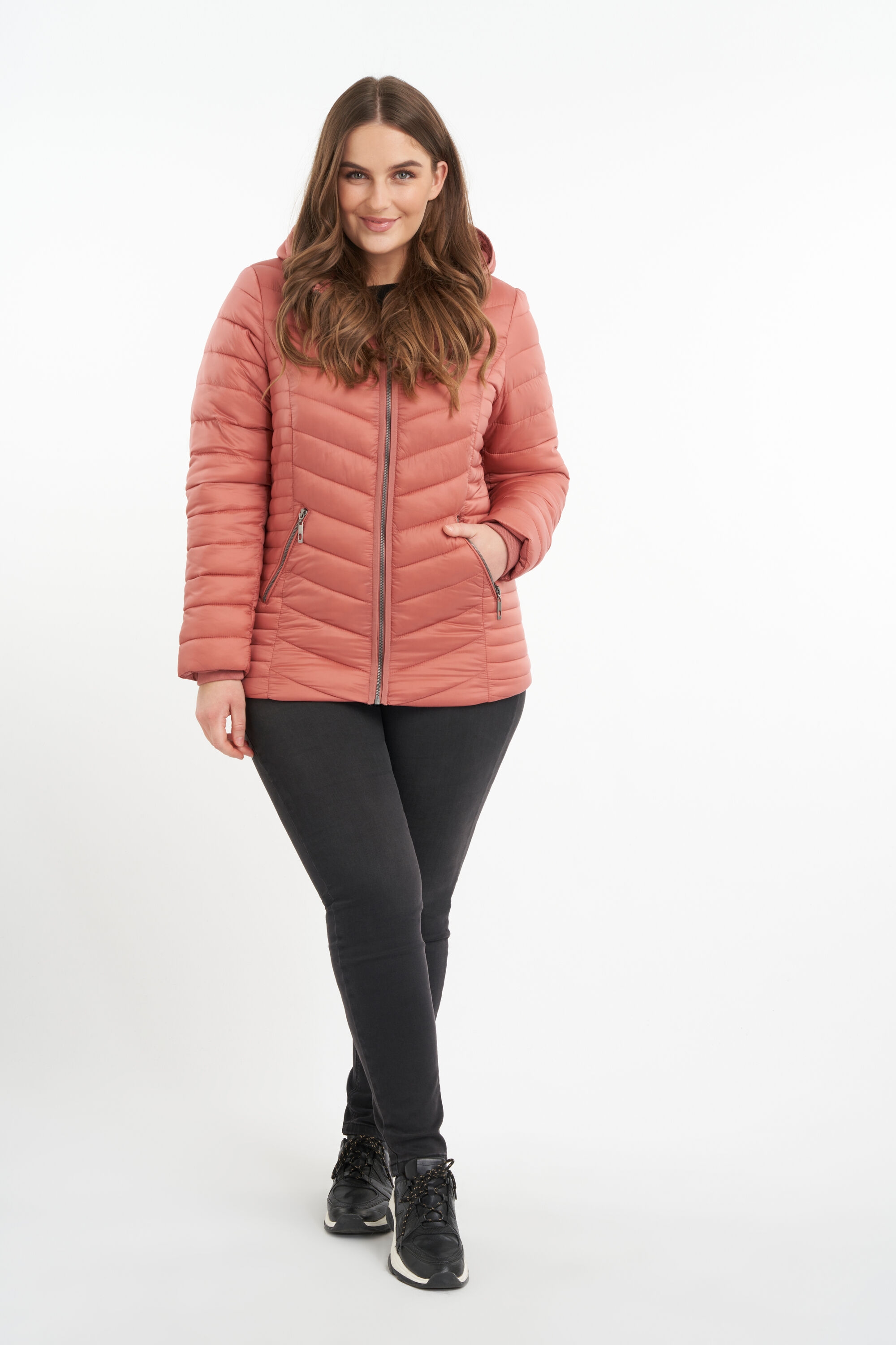 Lichtgewicht tussenjas met capuchon image number 5