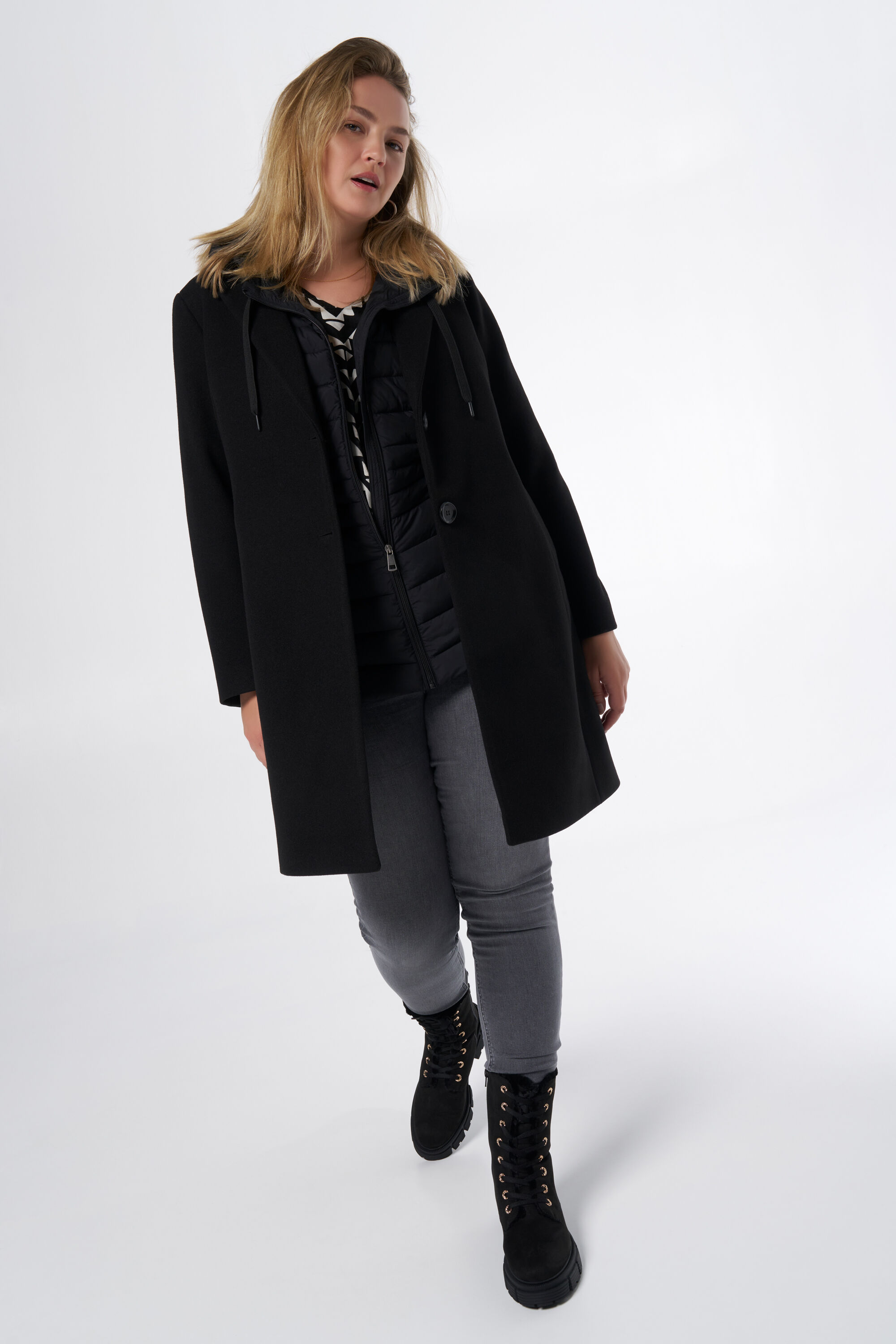 Mantel met knoopsluiting image number 5