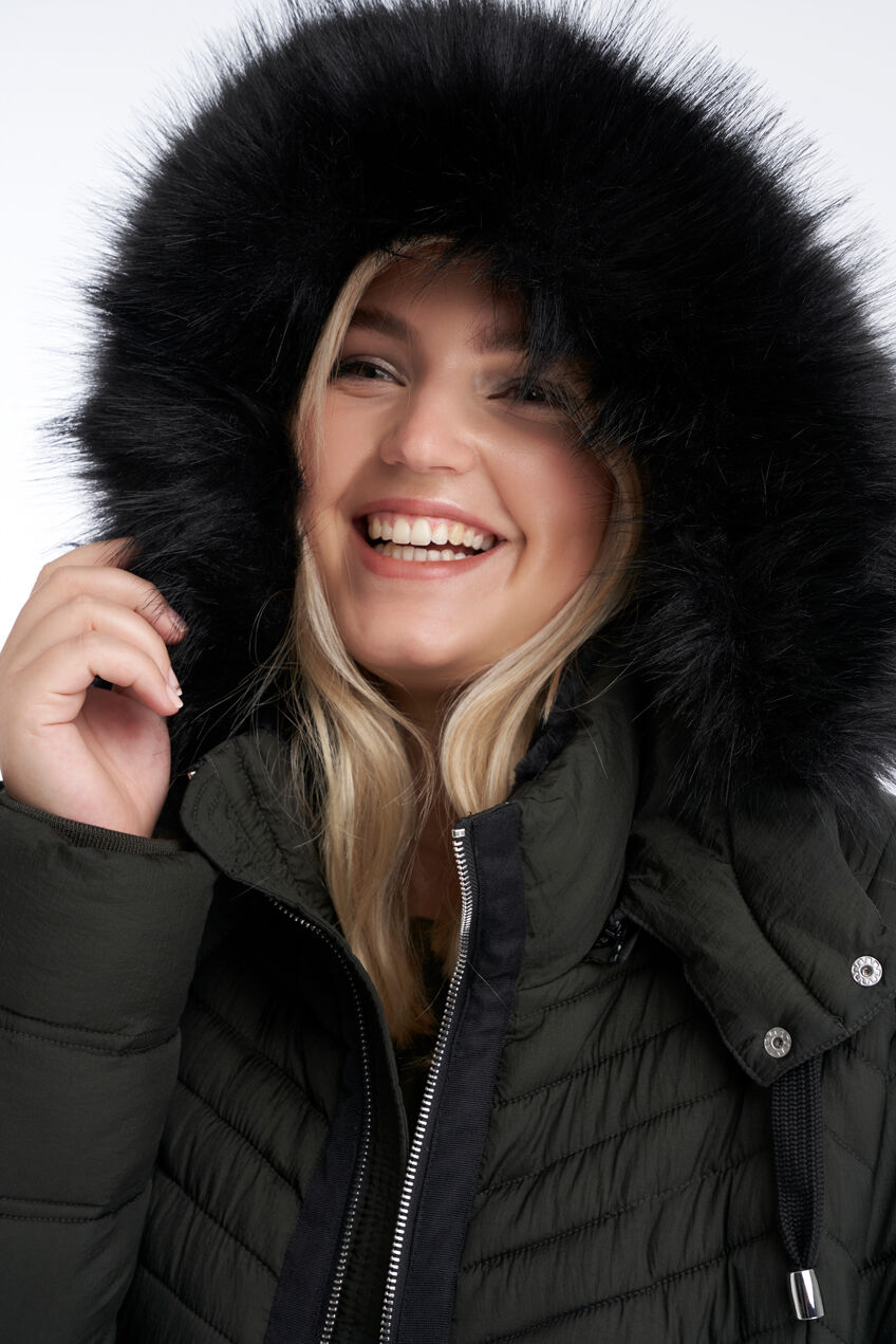 Veste &agrave; capuche image number 5