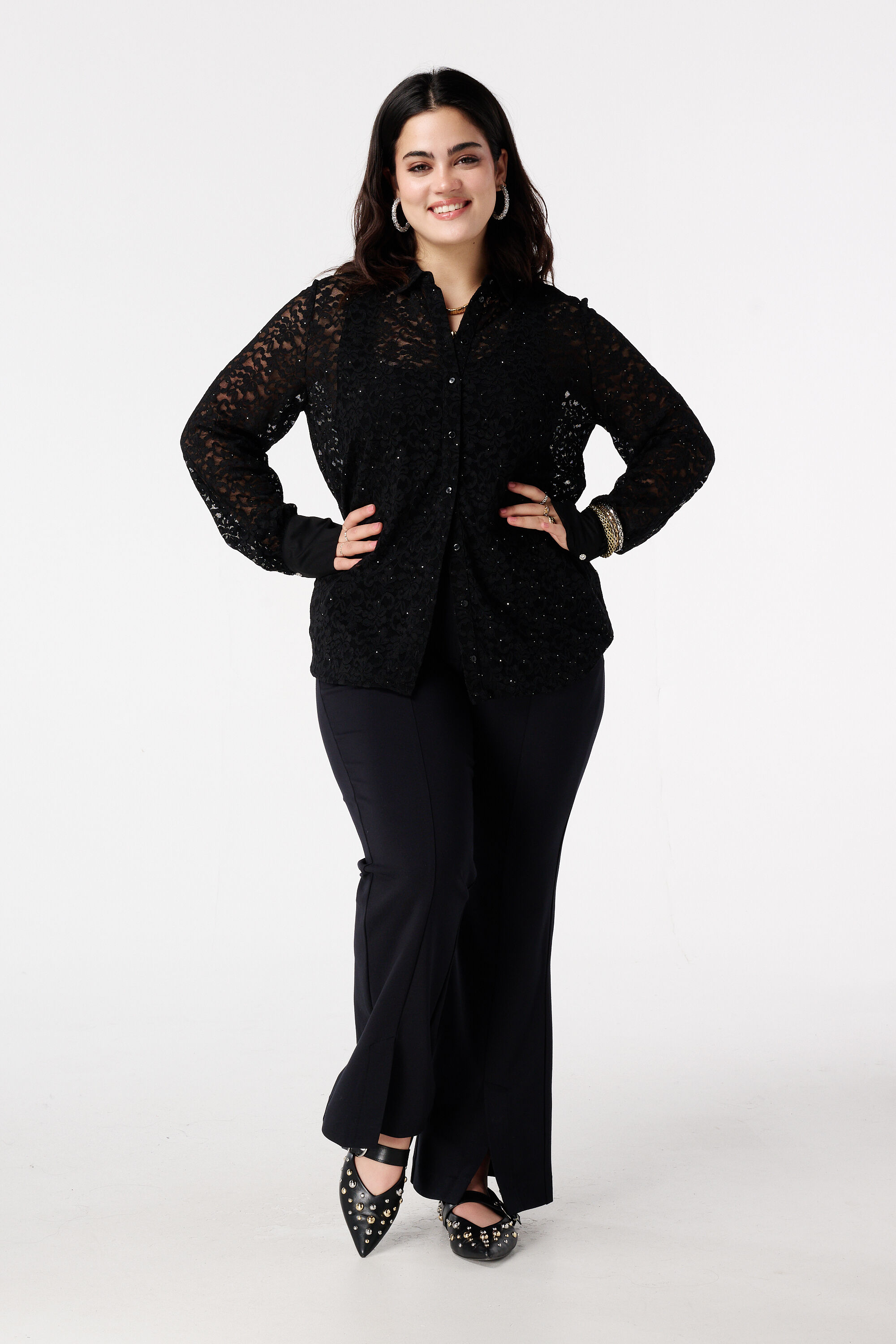 Top avec dentelle et paillettes image number 5