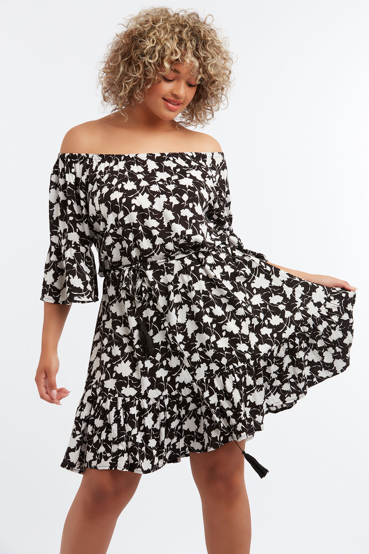 Jurk met bloemenprint image number 3