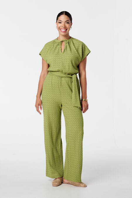 Combinaison avec jambes larges Combinaison avec jambes larges