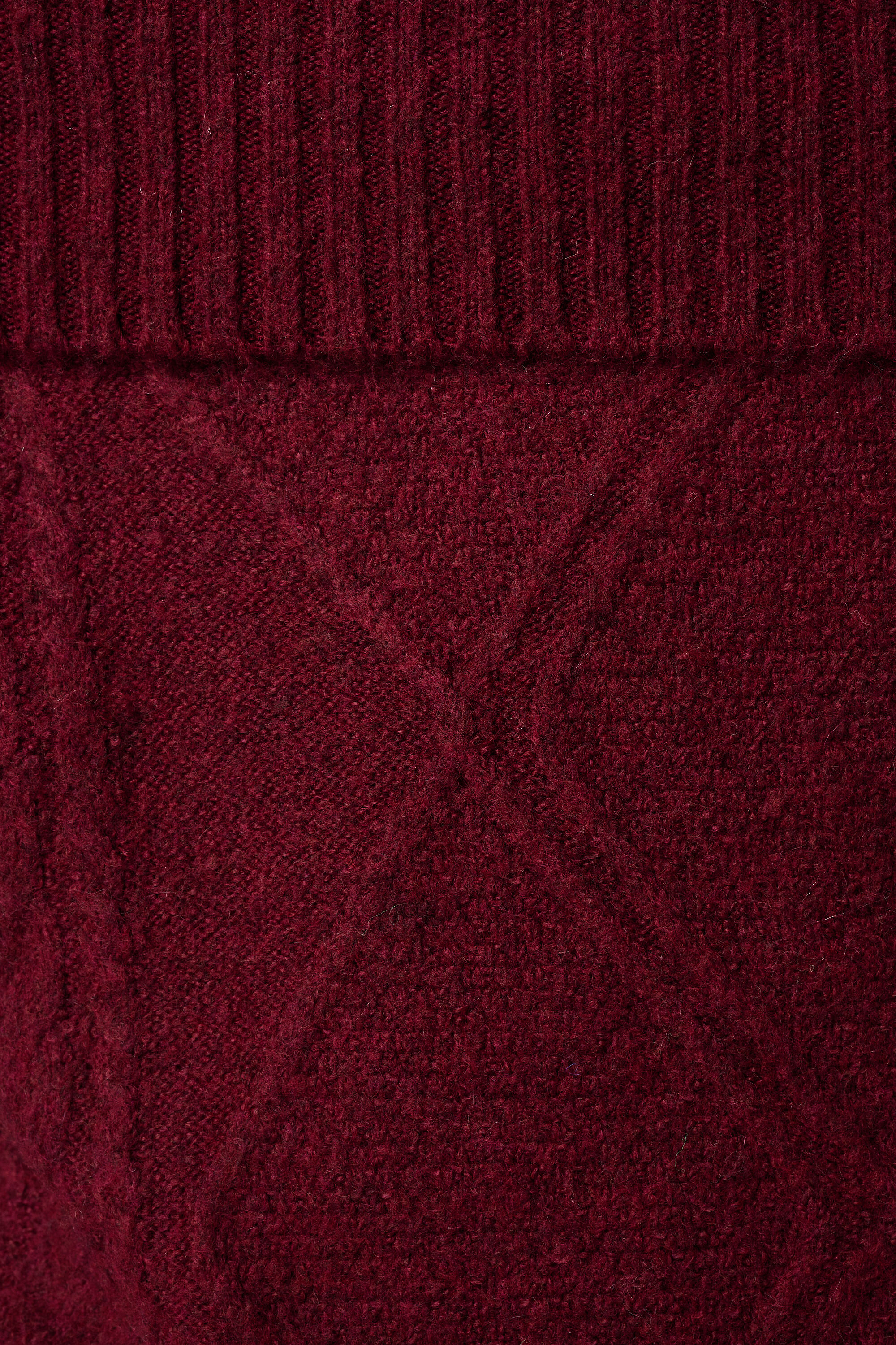 Pull &eacute;paules d&eacute;nud&eacute;es &agrave; motif torsad&eacute; image number 6