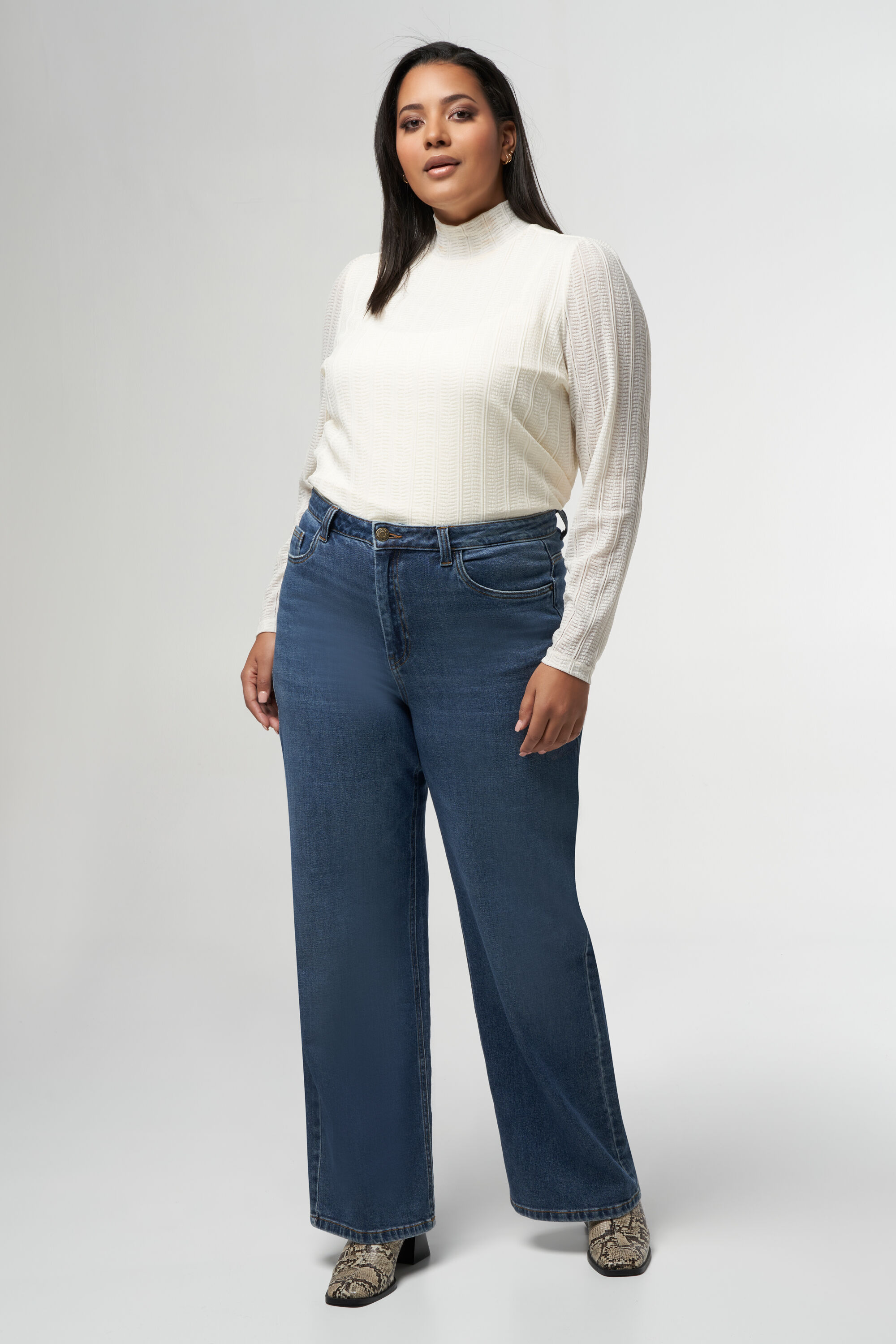 Jean ample image number 6